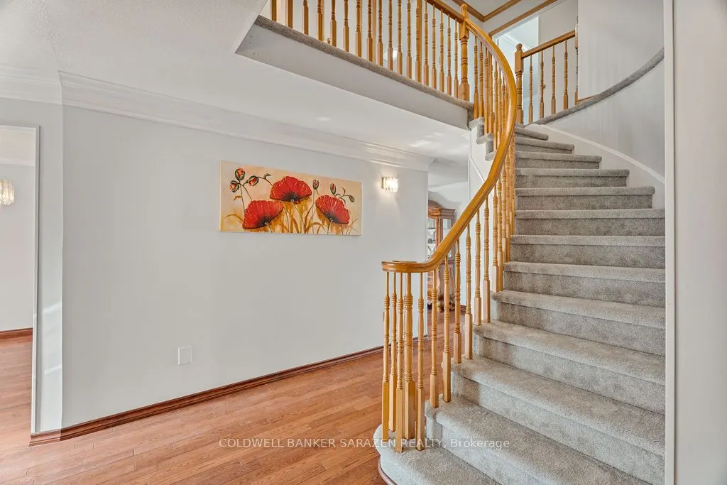 121 Topley Crescent
