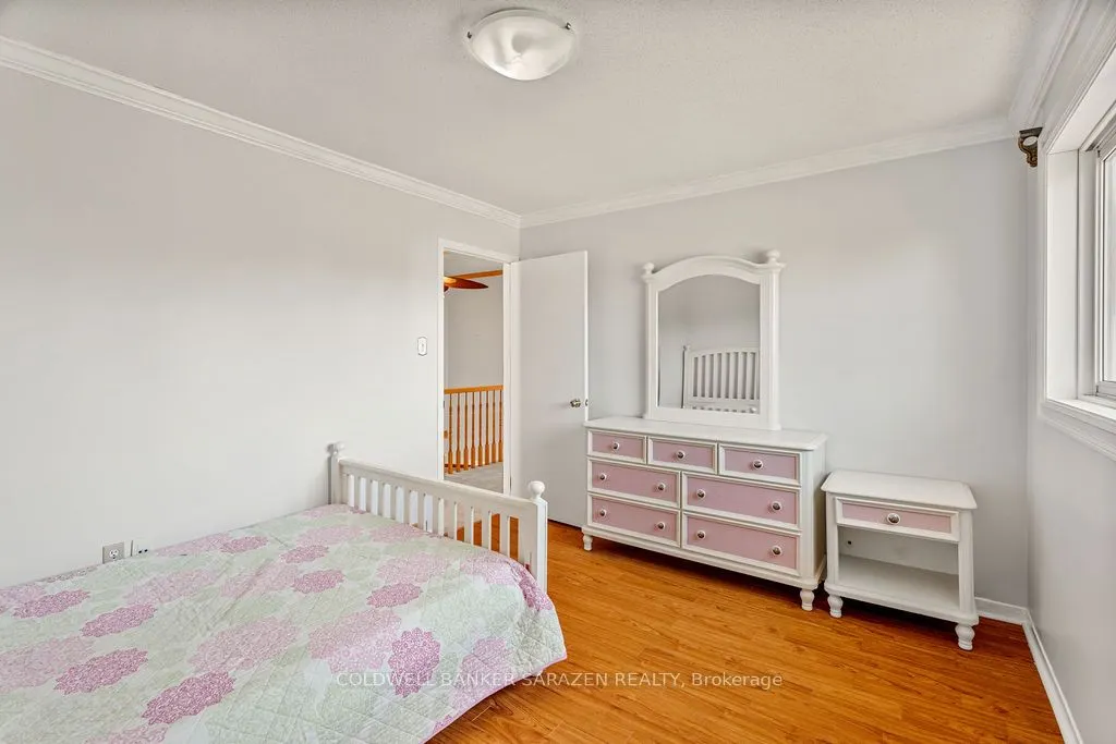 121 Topley Crescent