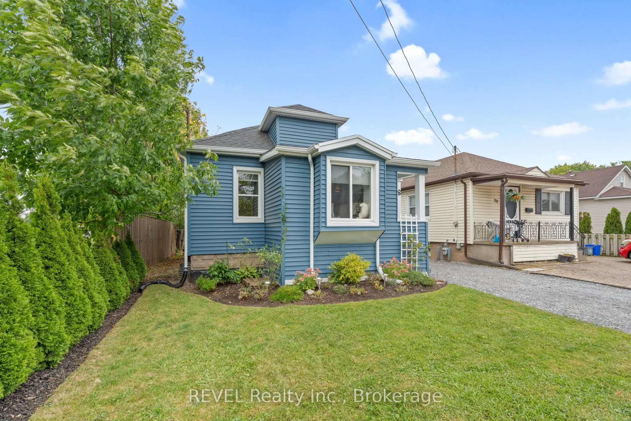 18 Crowland Avenue