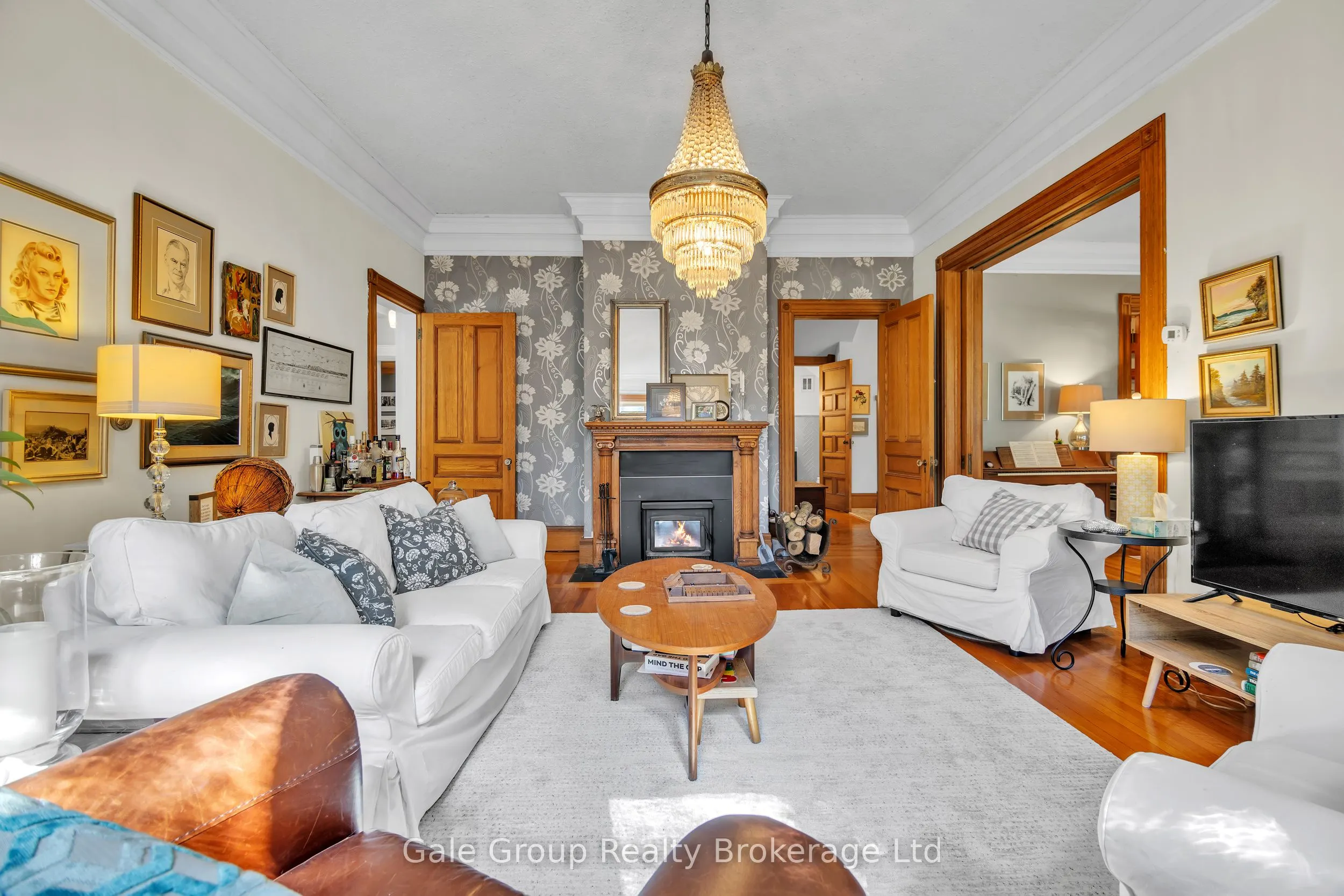 105 Vansittart Avenue