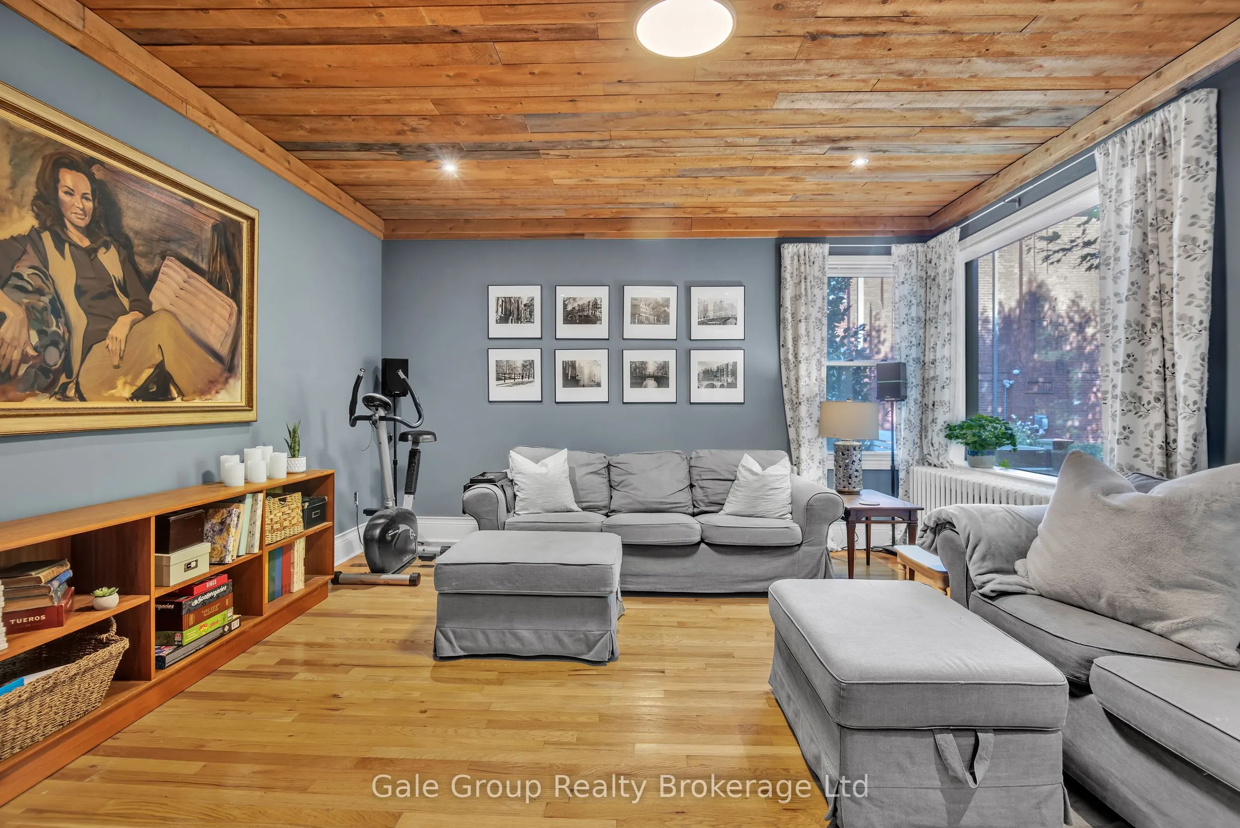 105 Vansittart Avenue