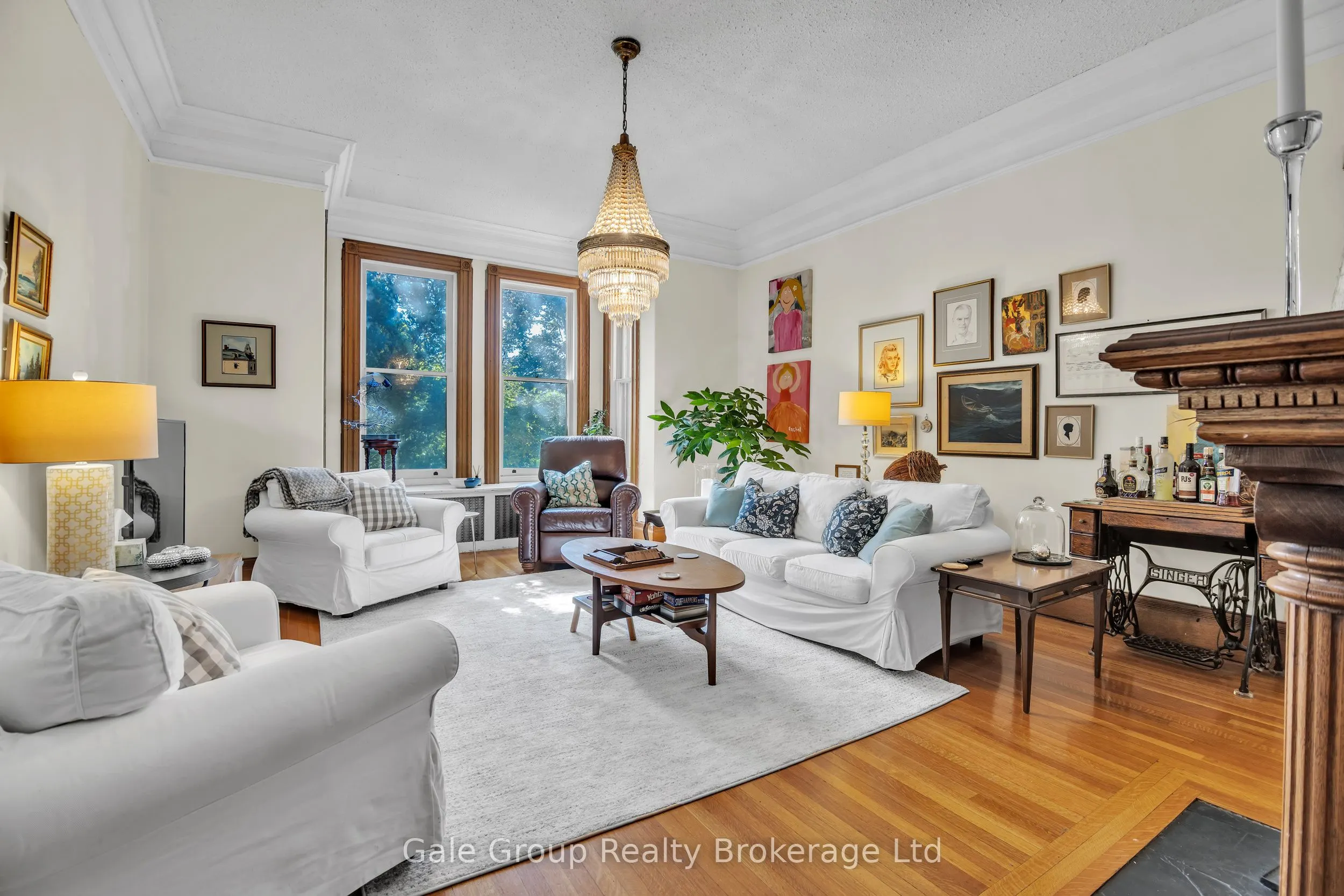 105 Vansittart Avenue
