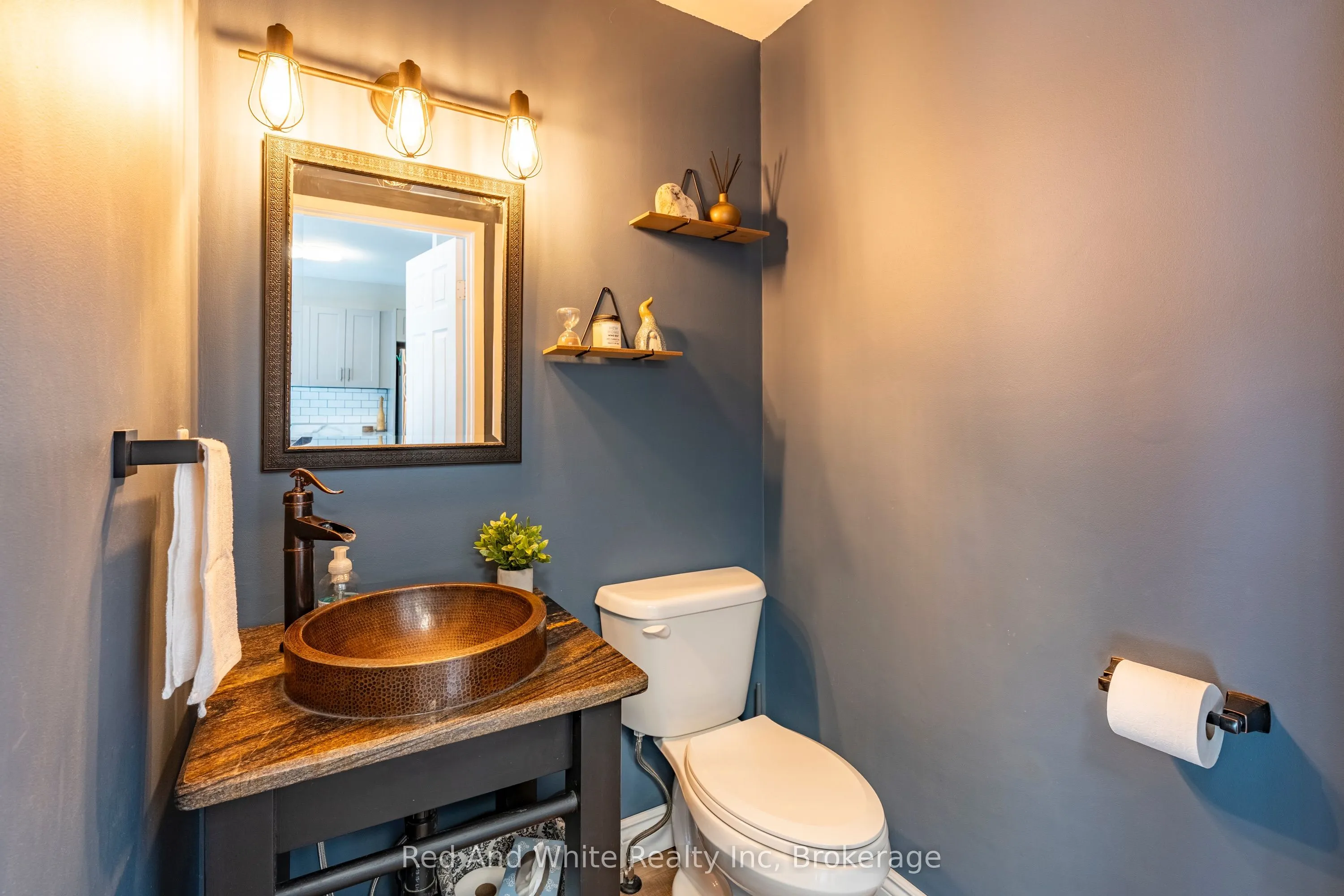 255 Northlake Drive, #3