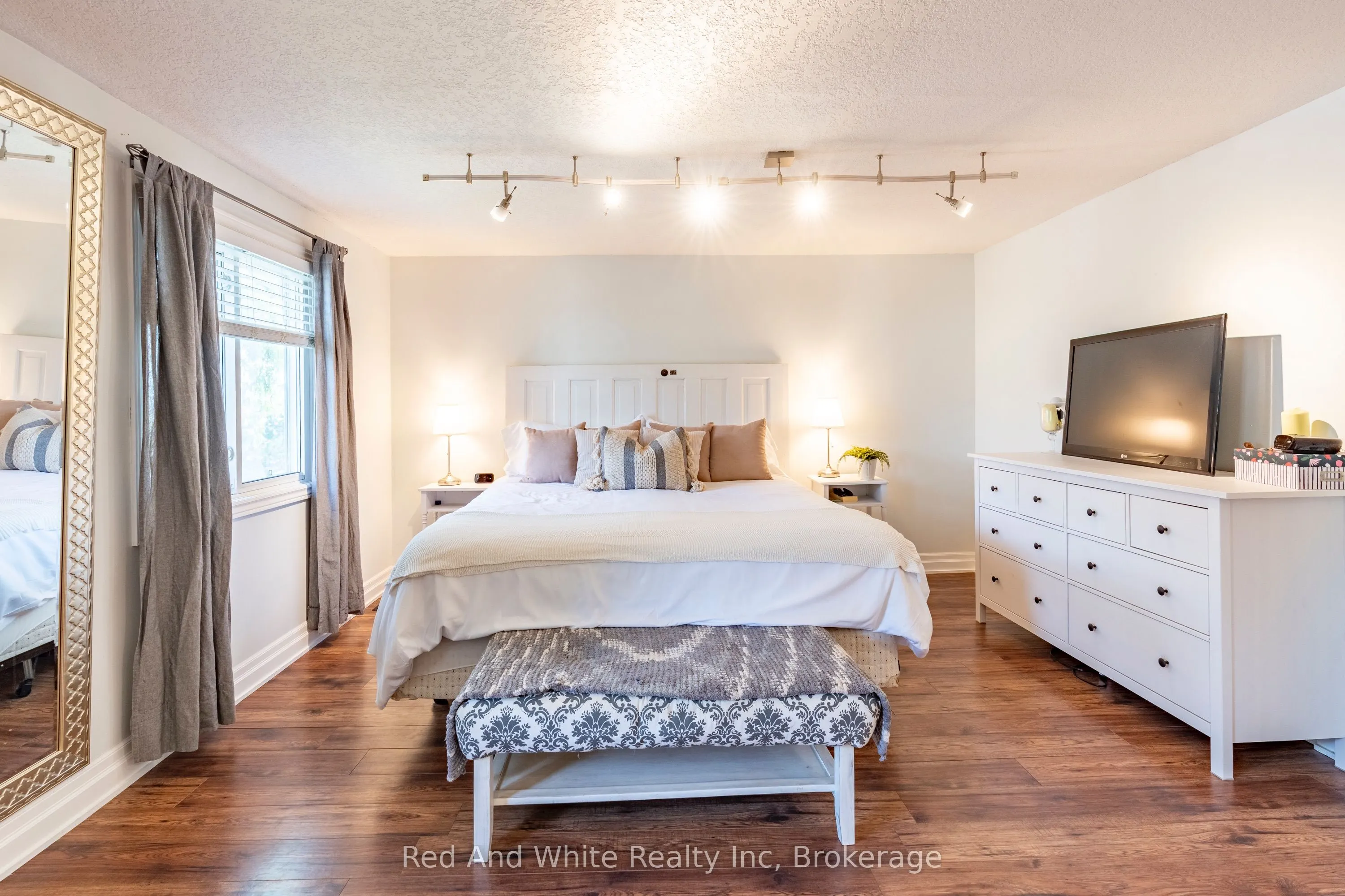 255 Northlake Drive, #3