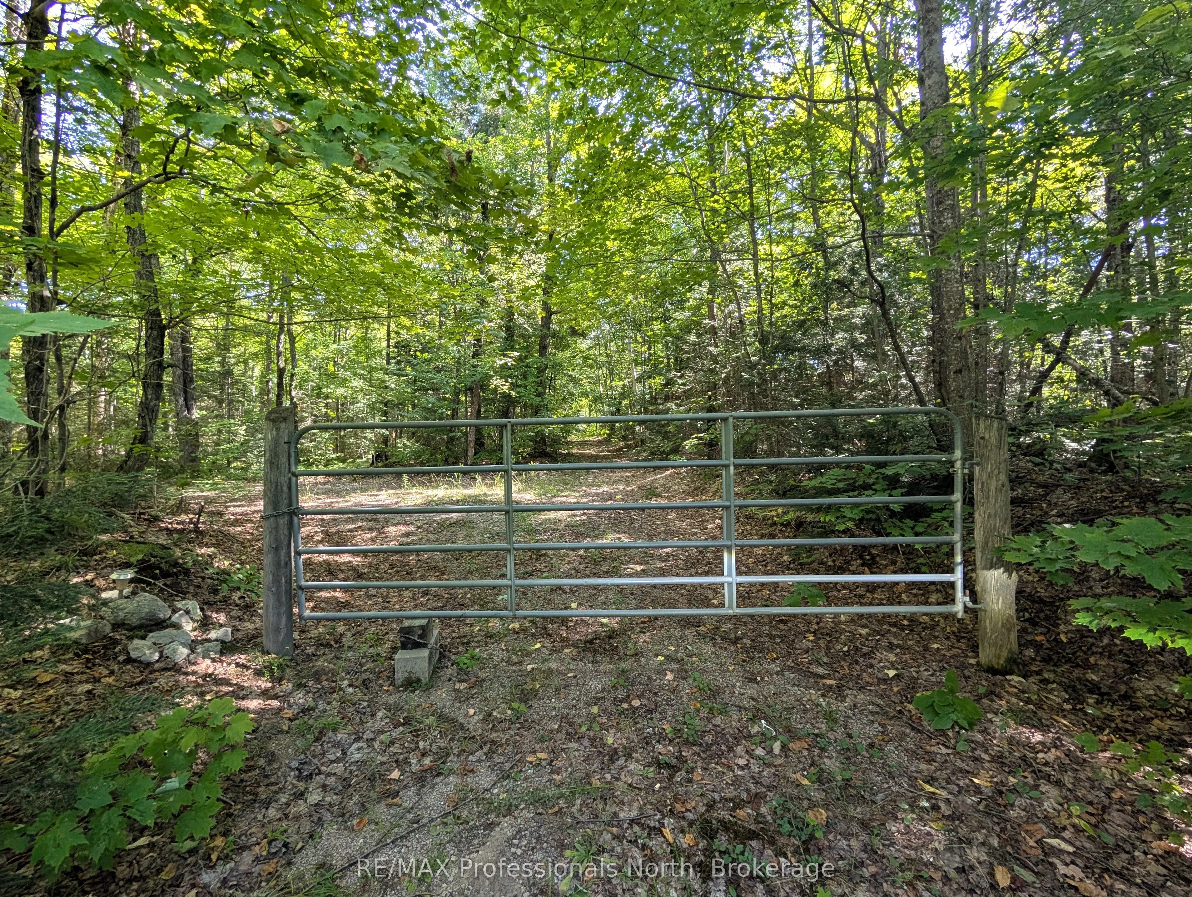 611 Bray Lake Road