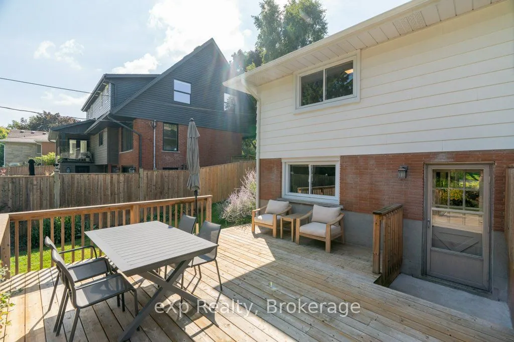18 Colborn Street