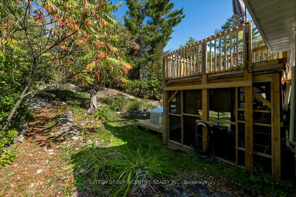 1169 North Kahshe Lake Road