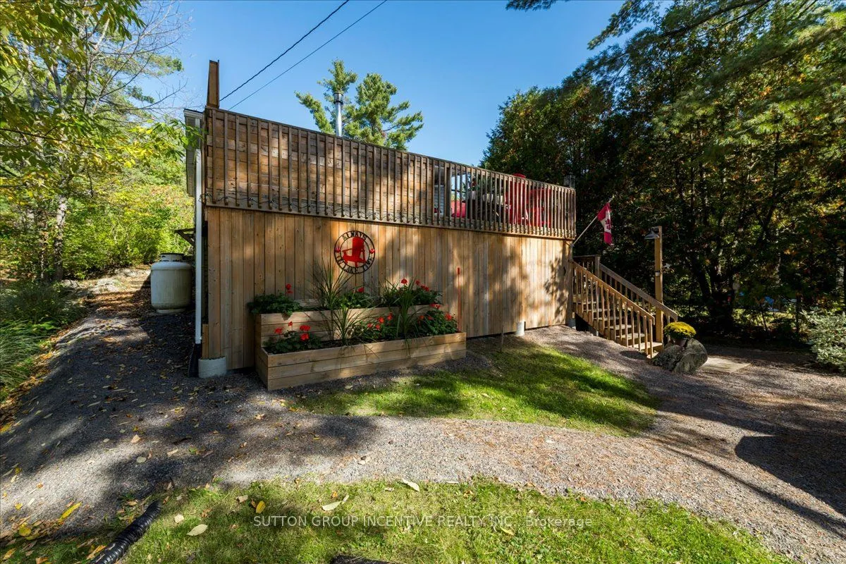 1169 North Kahshe Lake Road