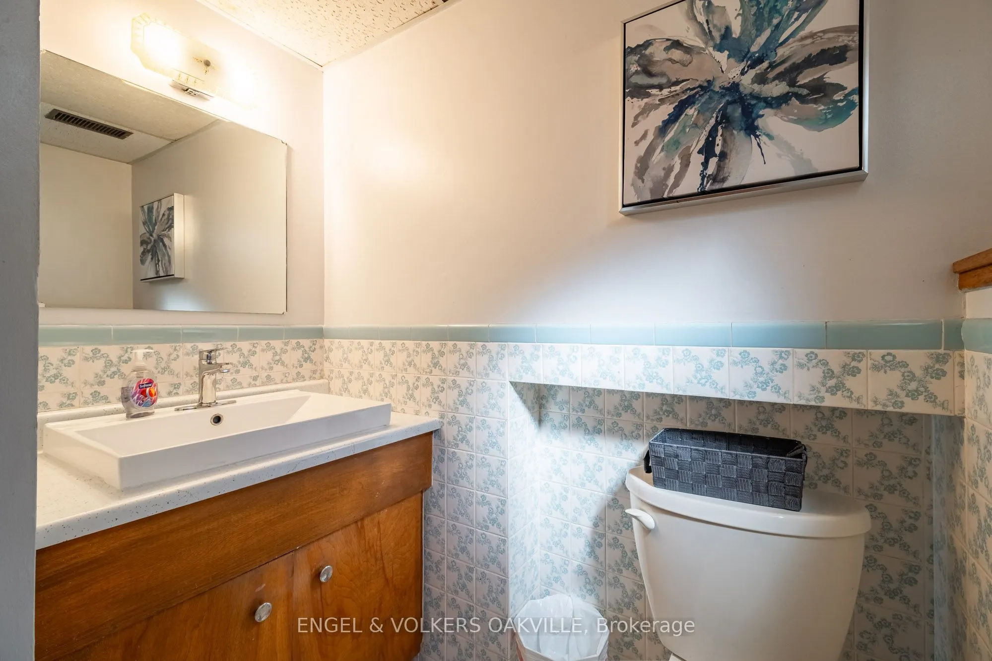 22 Sandy Cove Circle