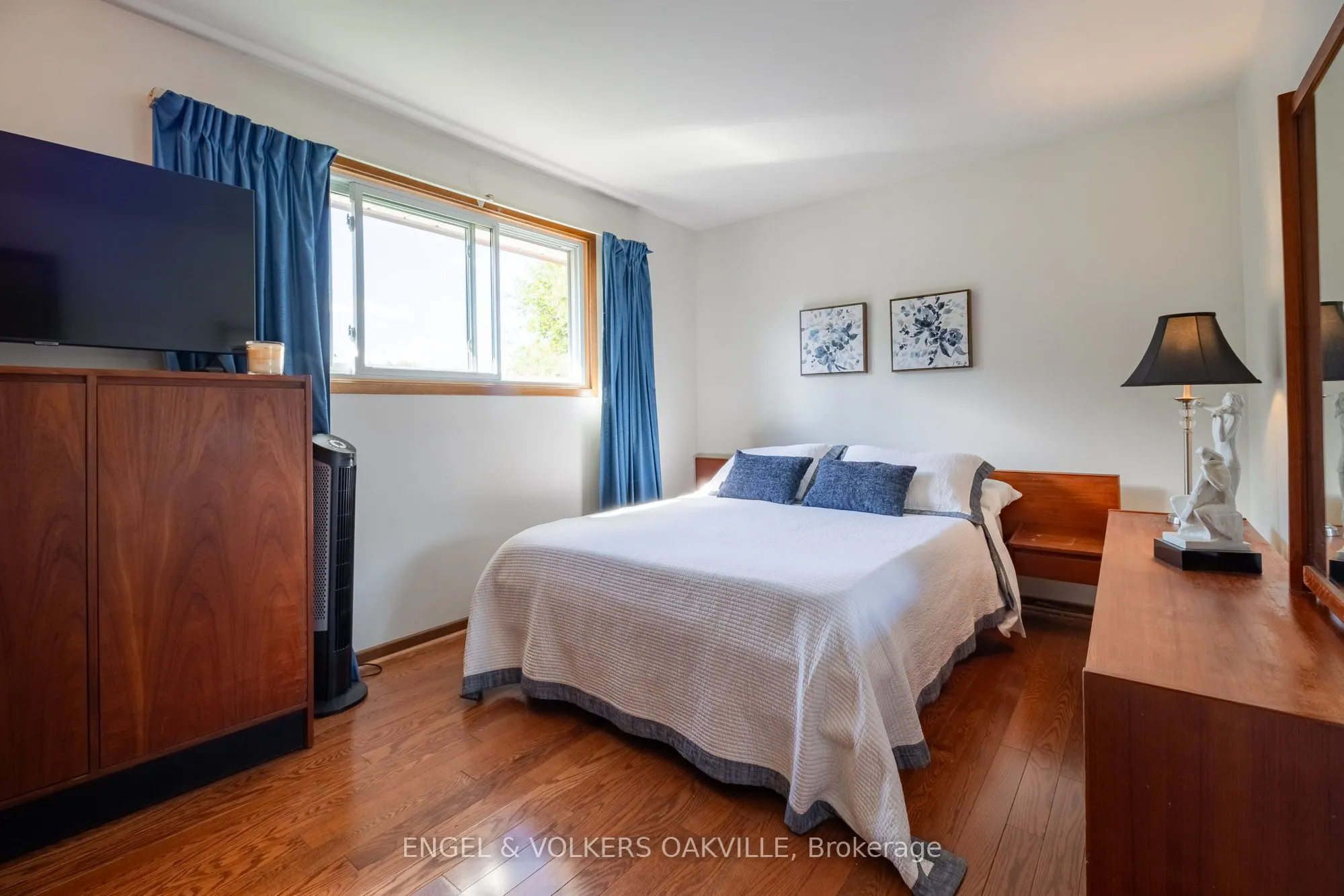 22 Sandy Cove Circle