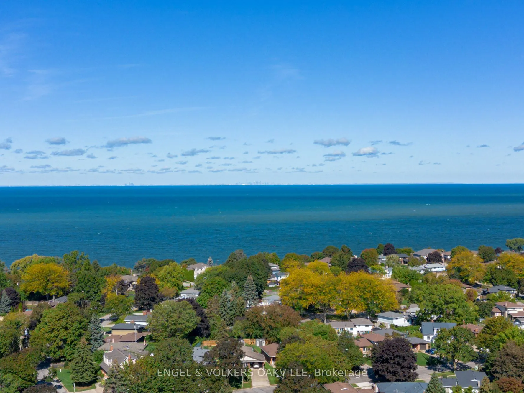 22 Sandy Cove Circle
