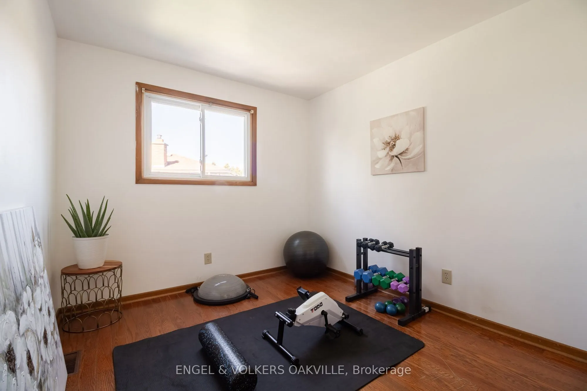 22 Sandy Cove Circle