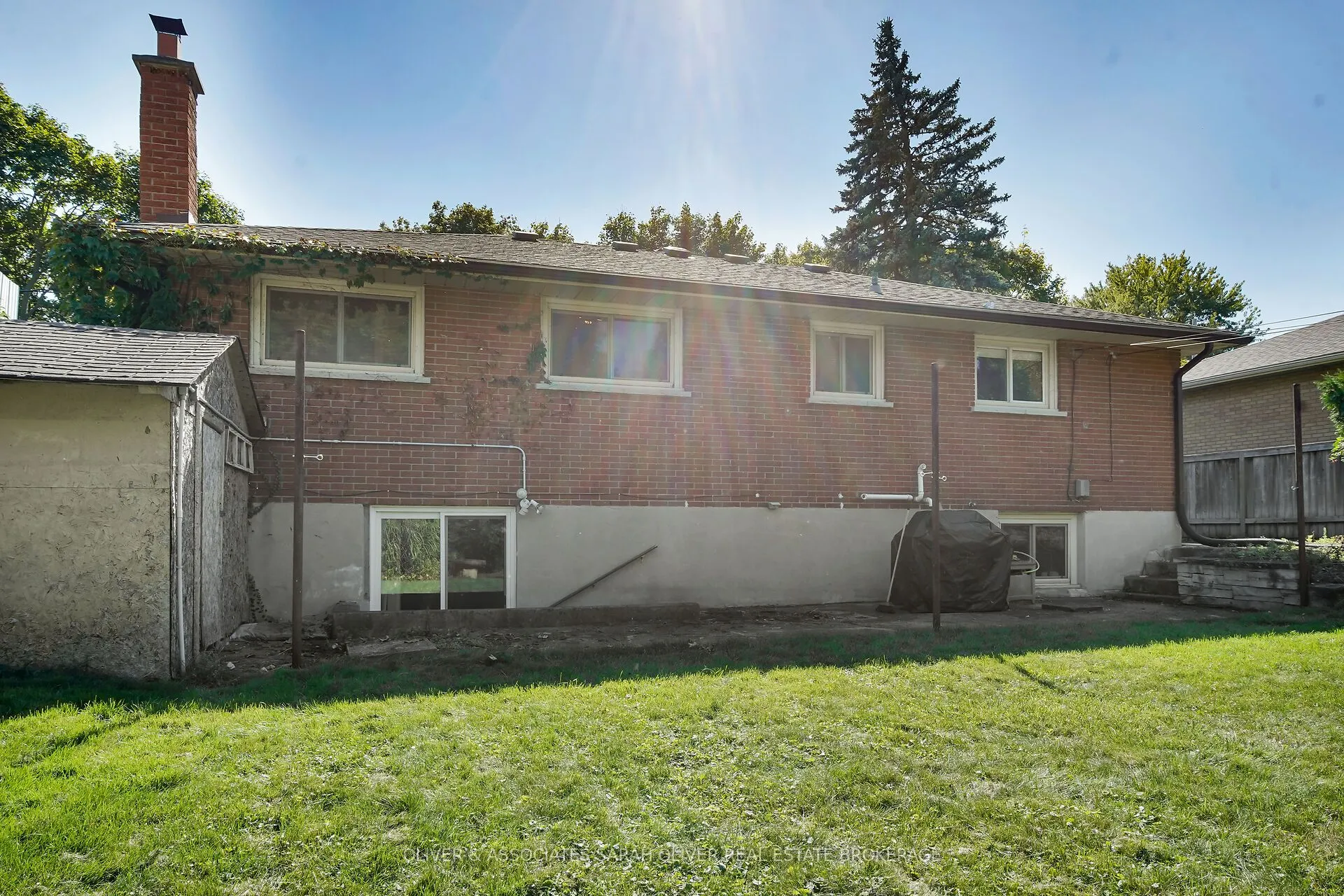 200 Gladman Avenue