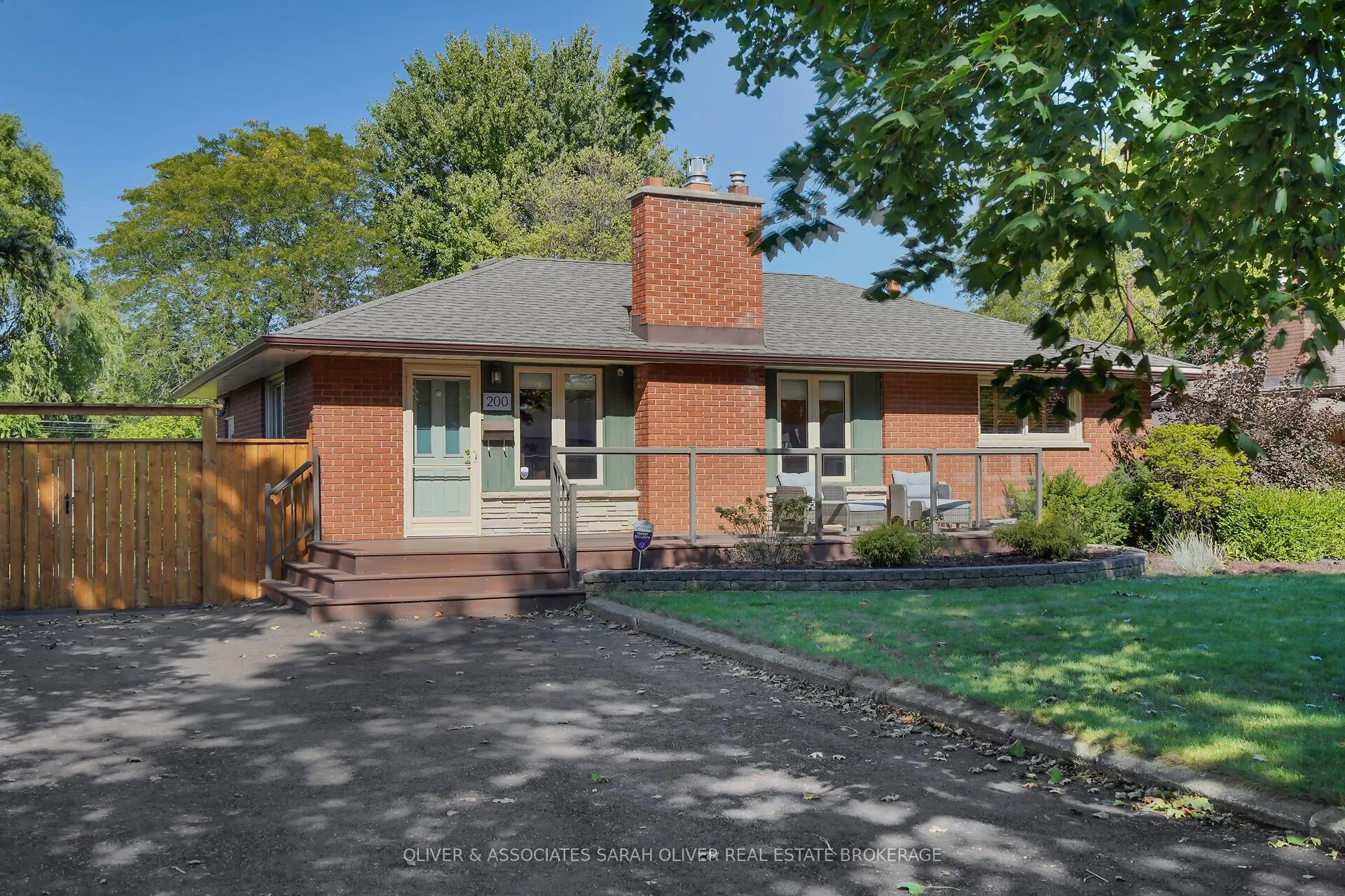 200 Gladman Avenue