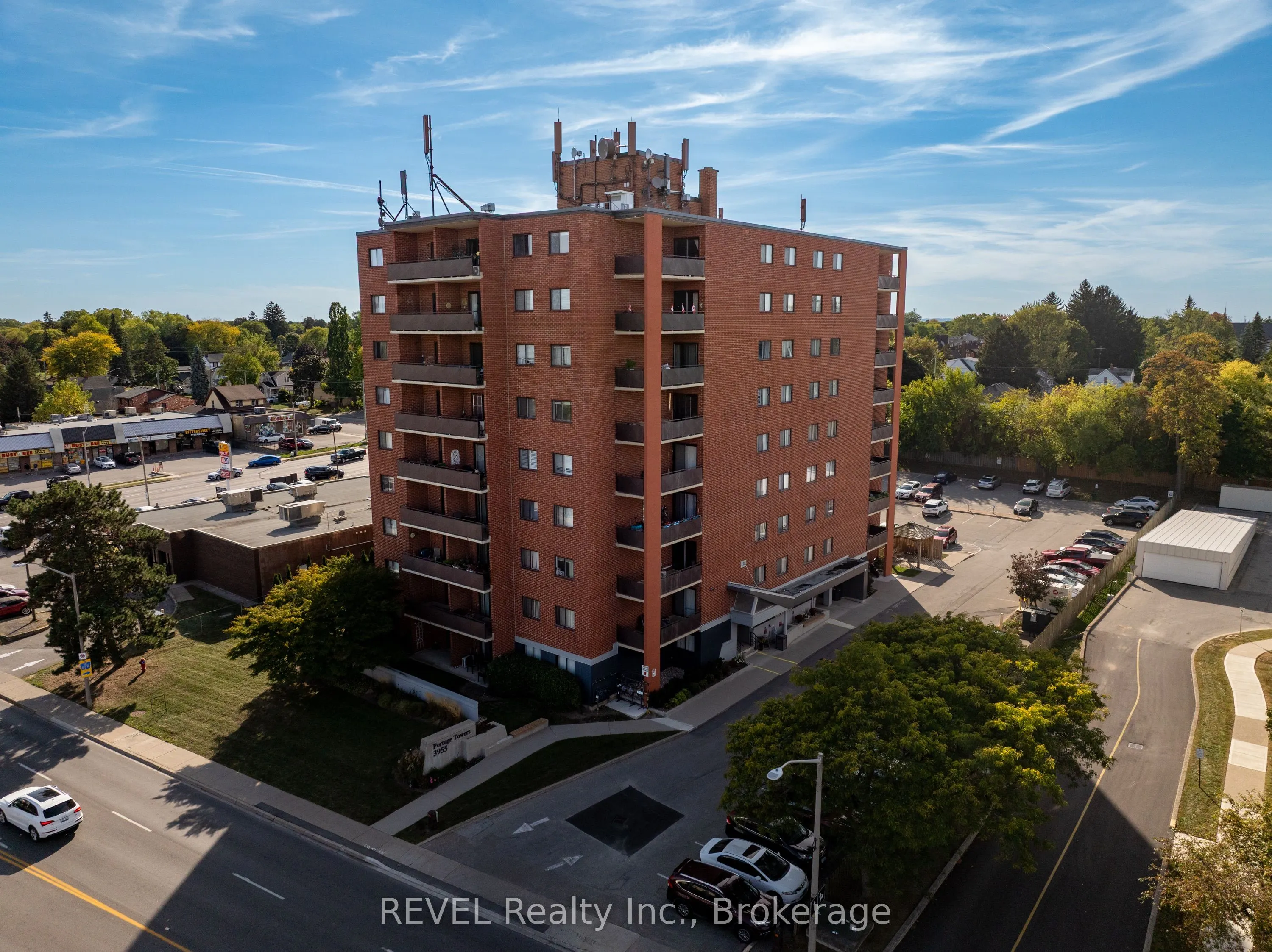 3955 Portage Road, #206