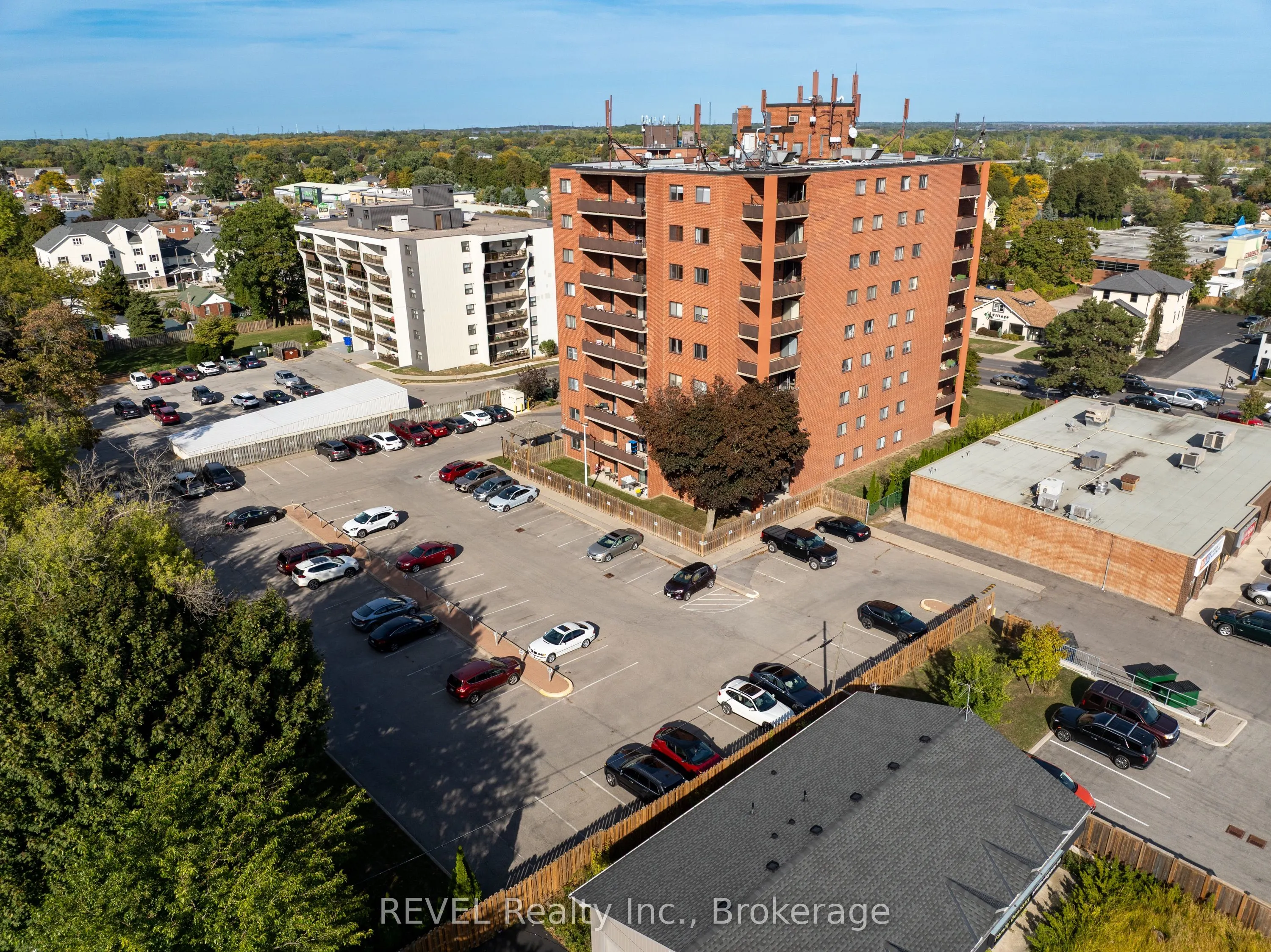 3955 Portage Road, #206