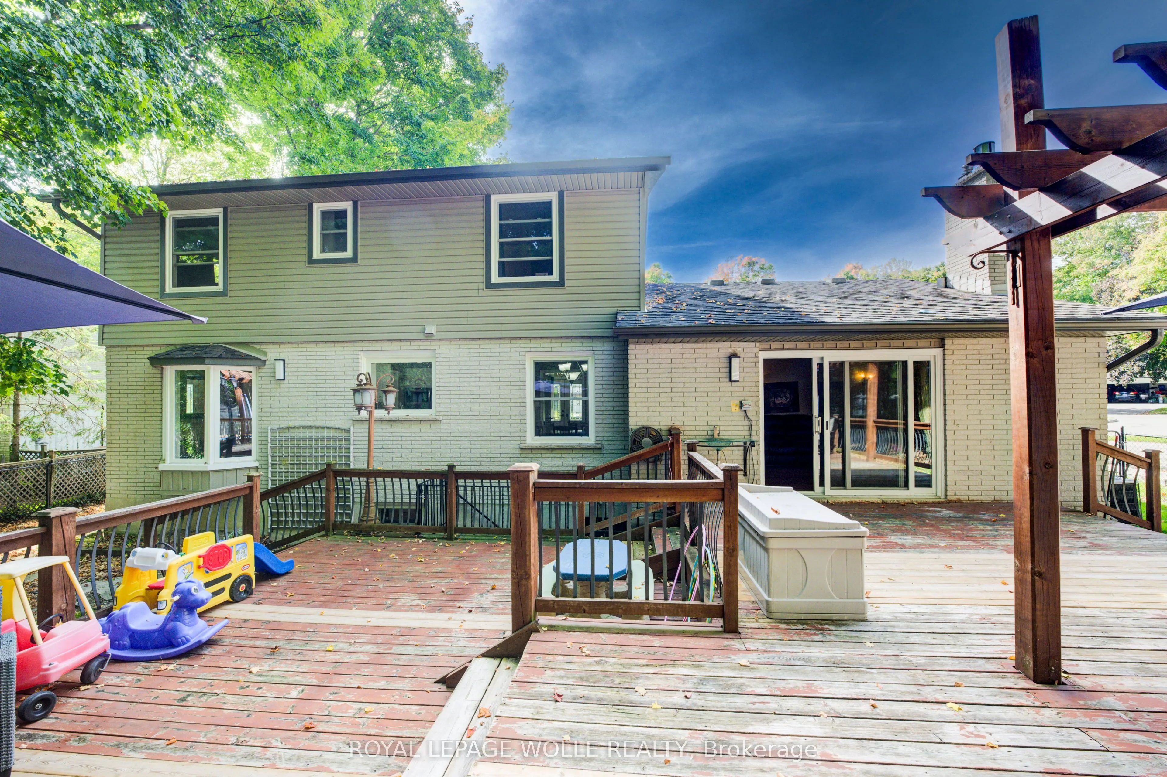 6 Purple Martin Court