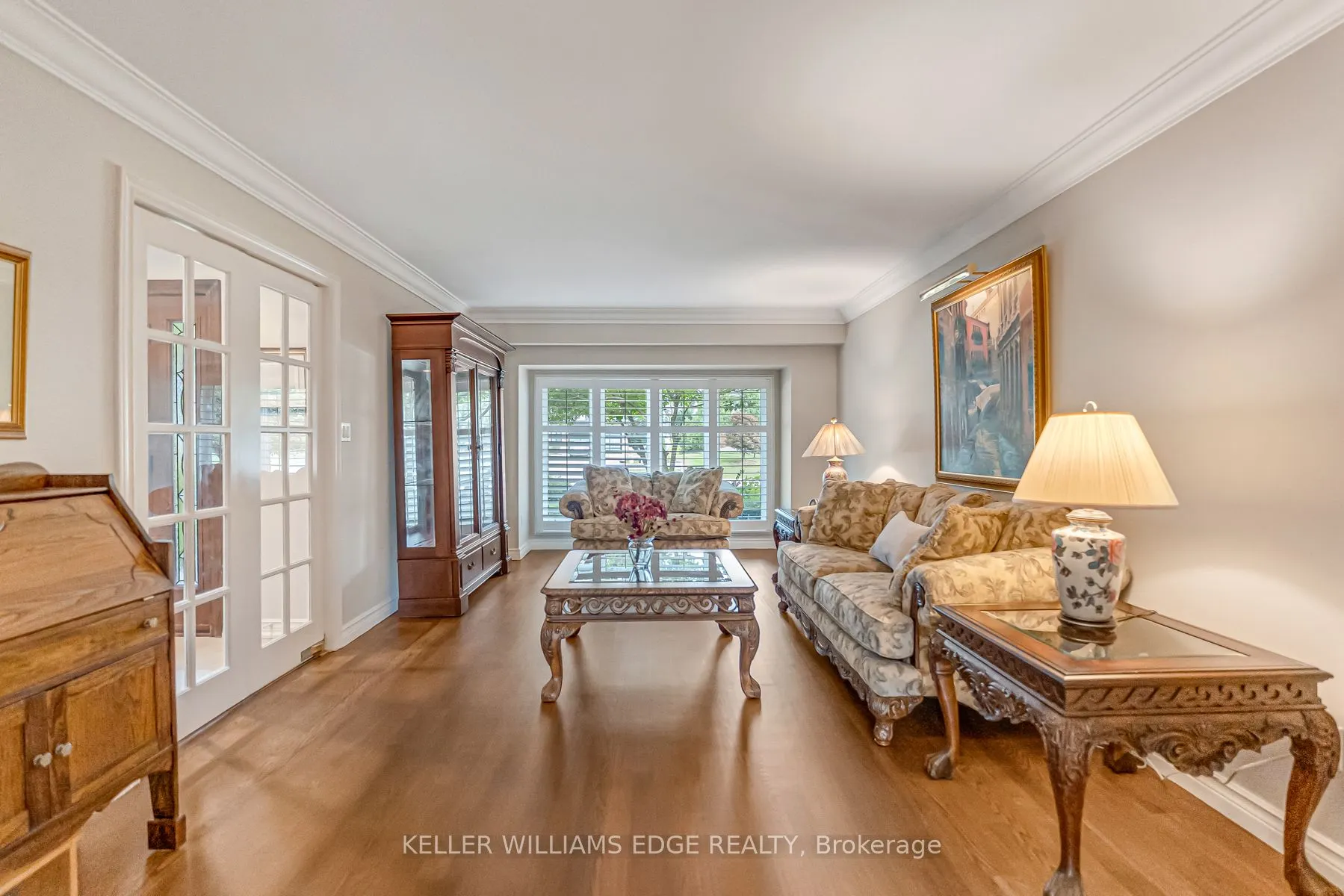 8 Lochside Drive