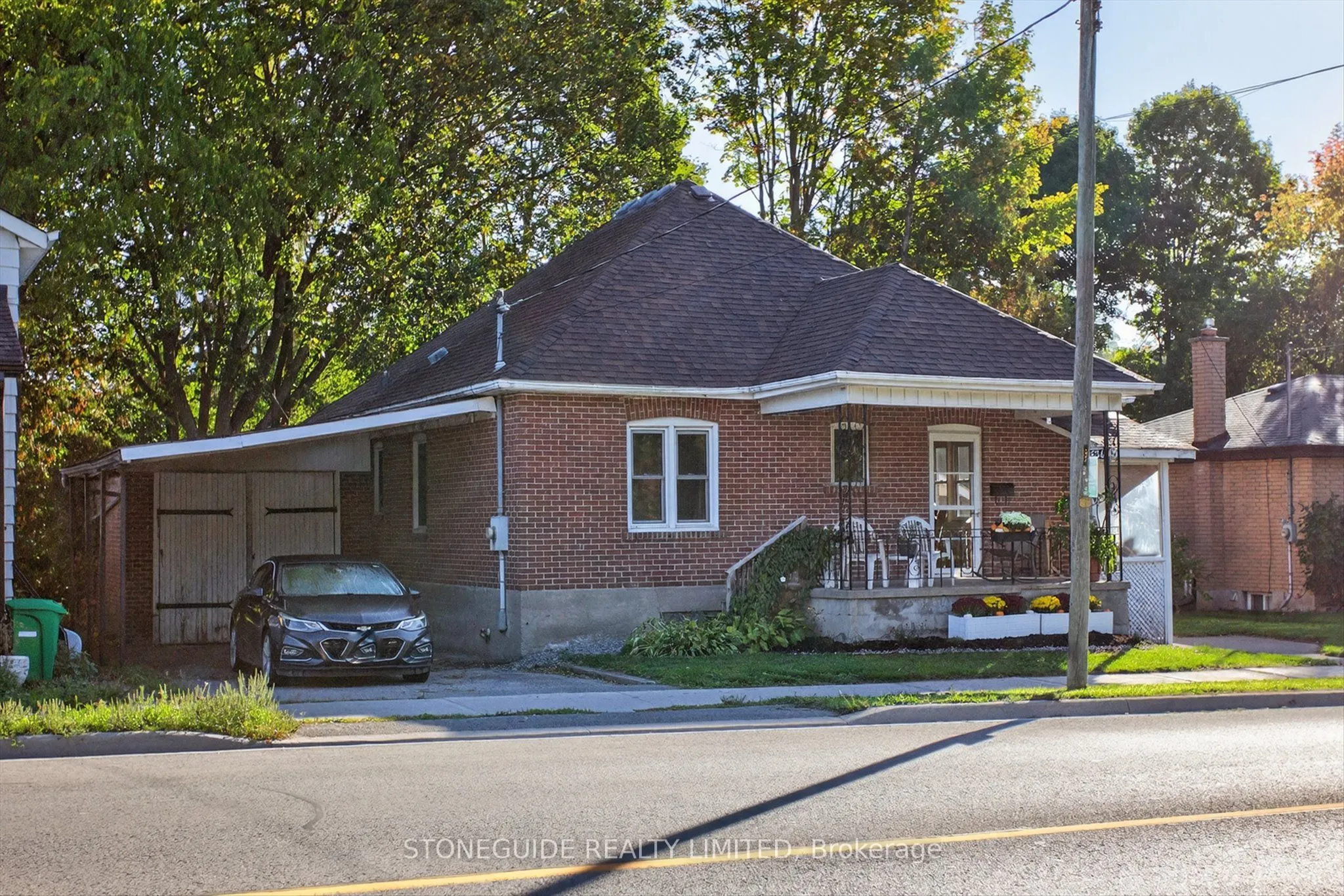 634 Armour Road