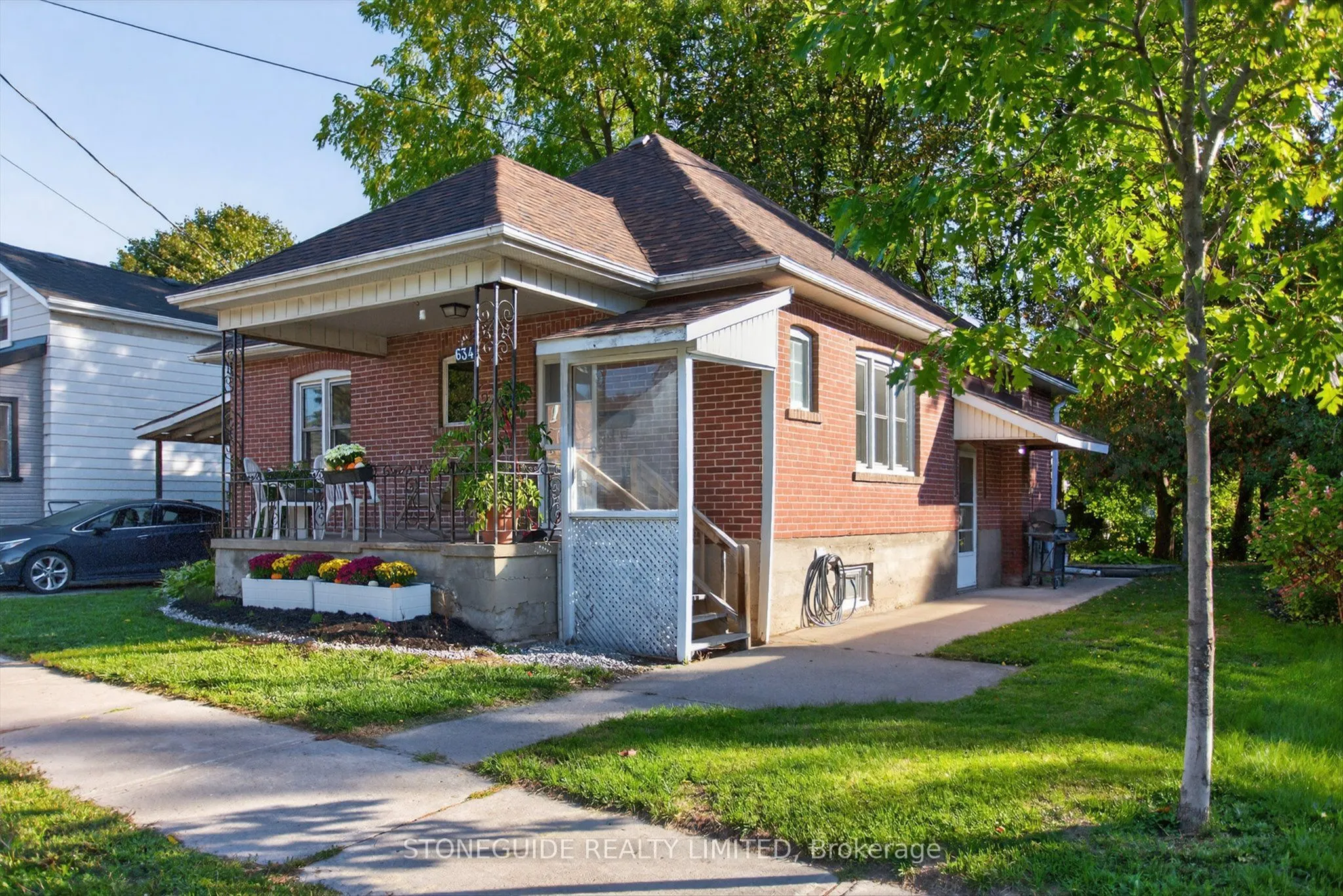 634 Armour Road