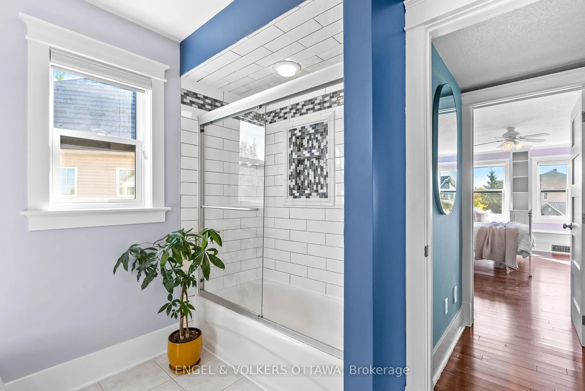 2139 Blue Willow Crescent