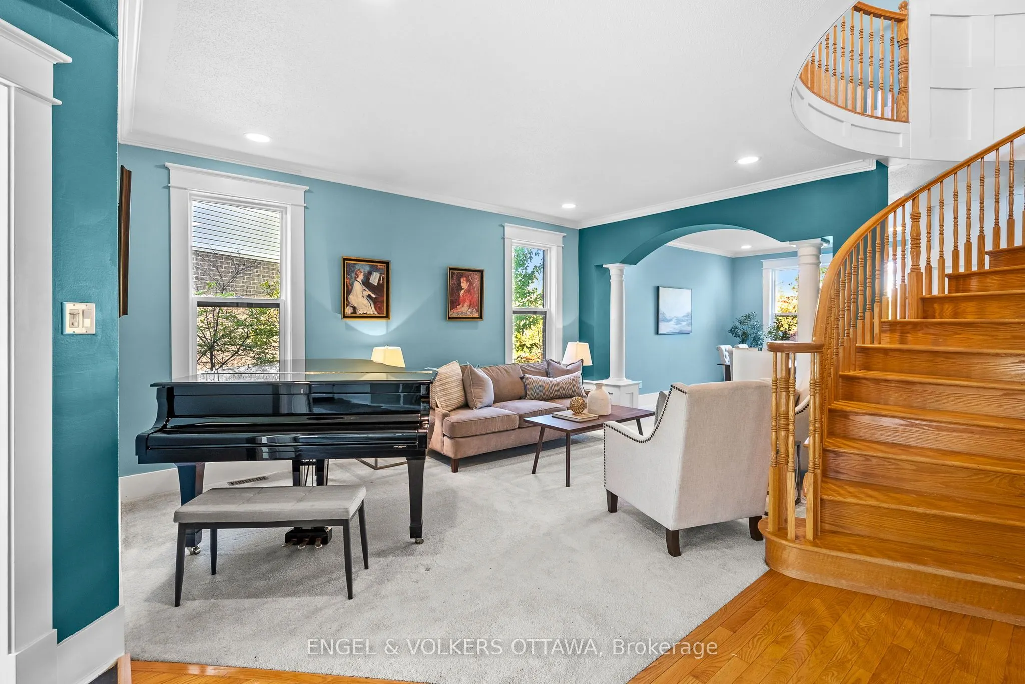 2139 Blue Willow Crescent