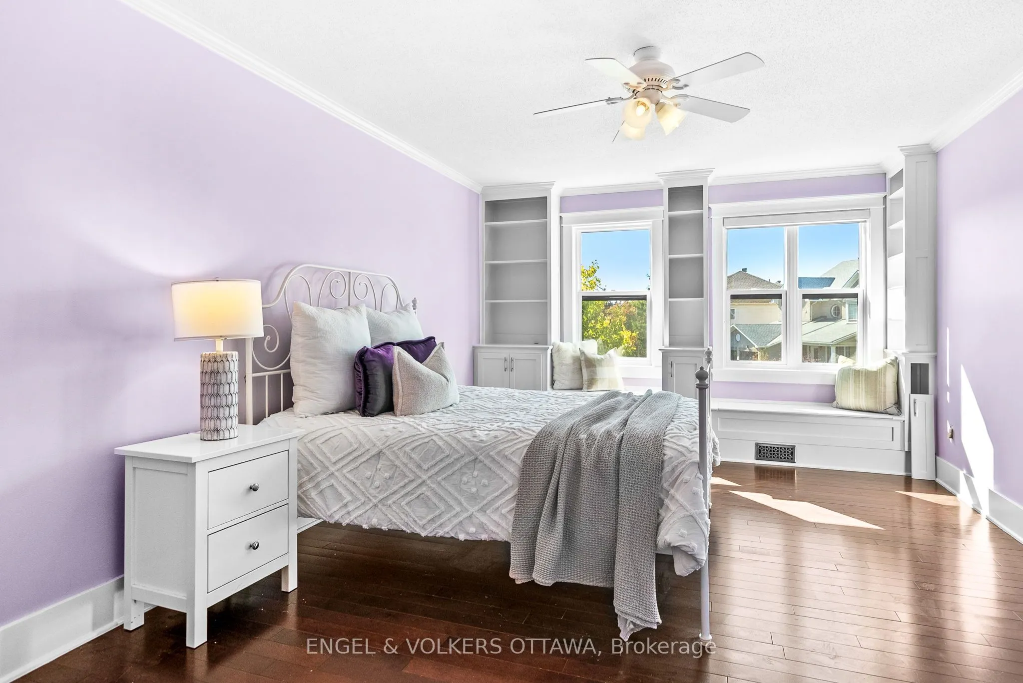 2139 Blue Willow Crescent