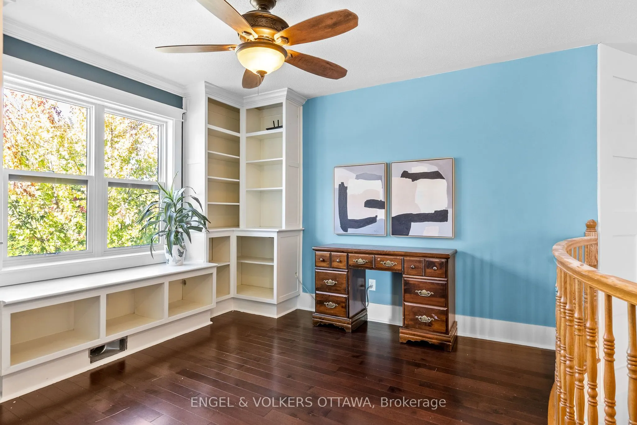 2139 Blue Willow Crescent