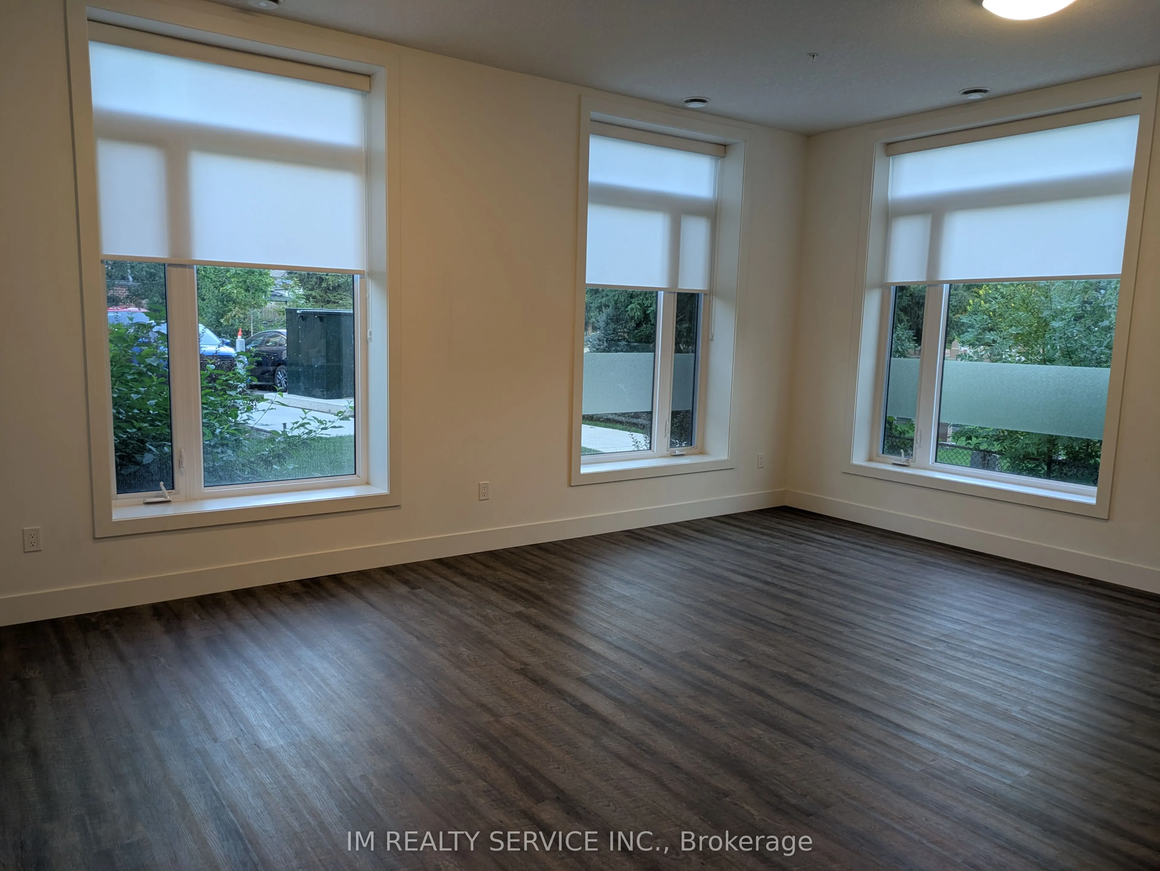 107 Roger Street, #102