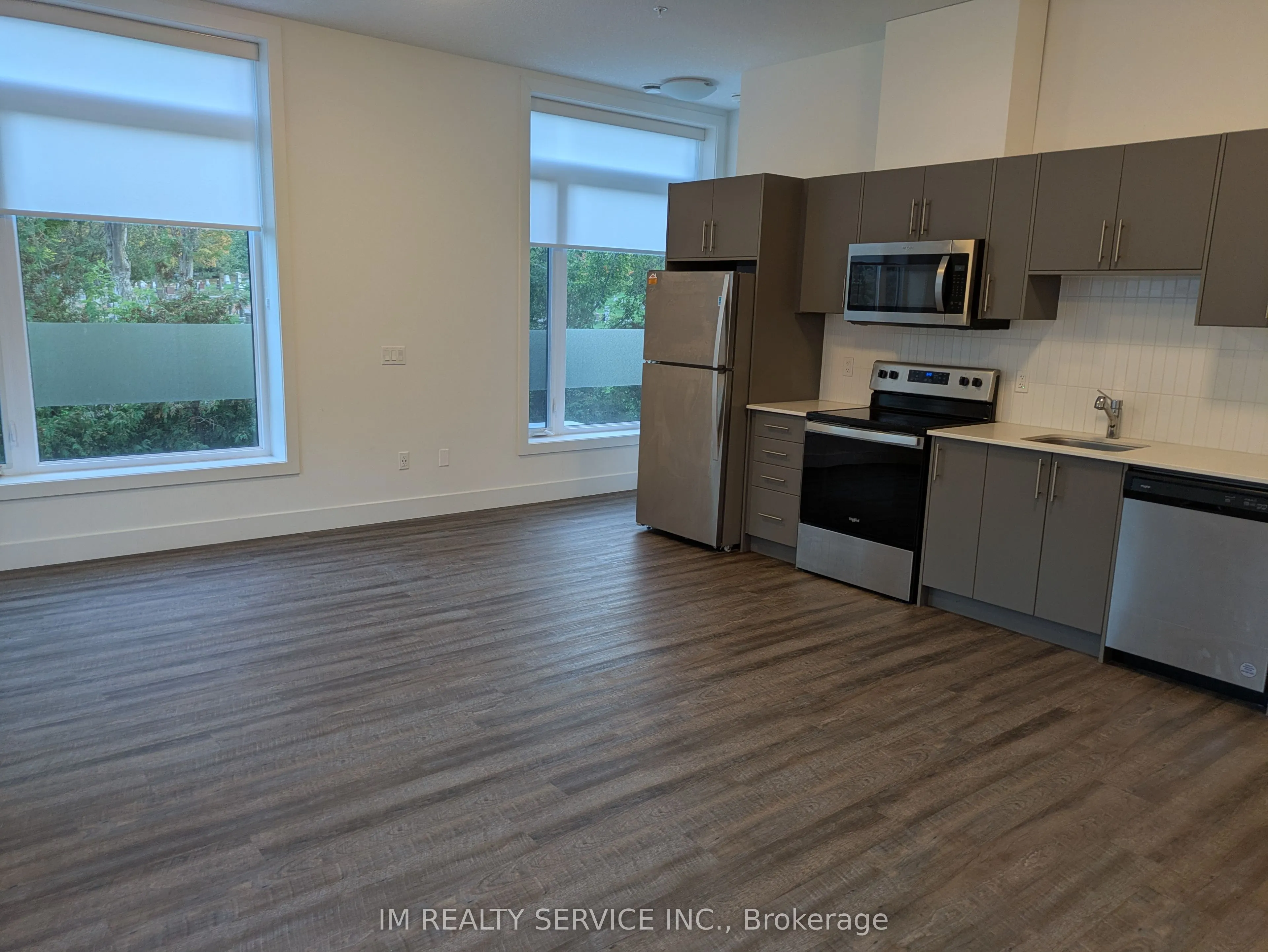 107 Roger Street, #102