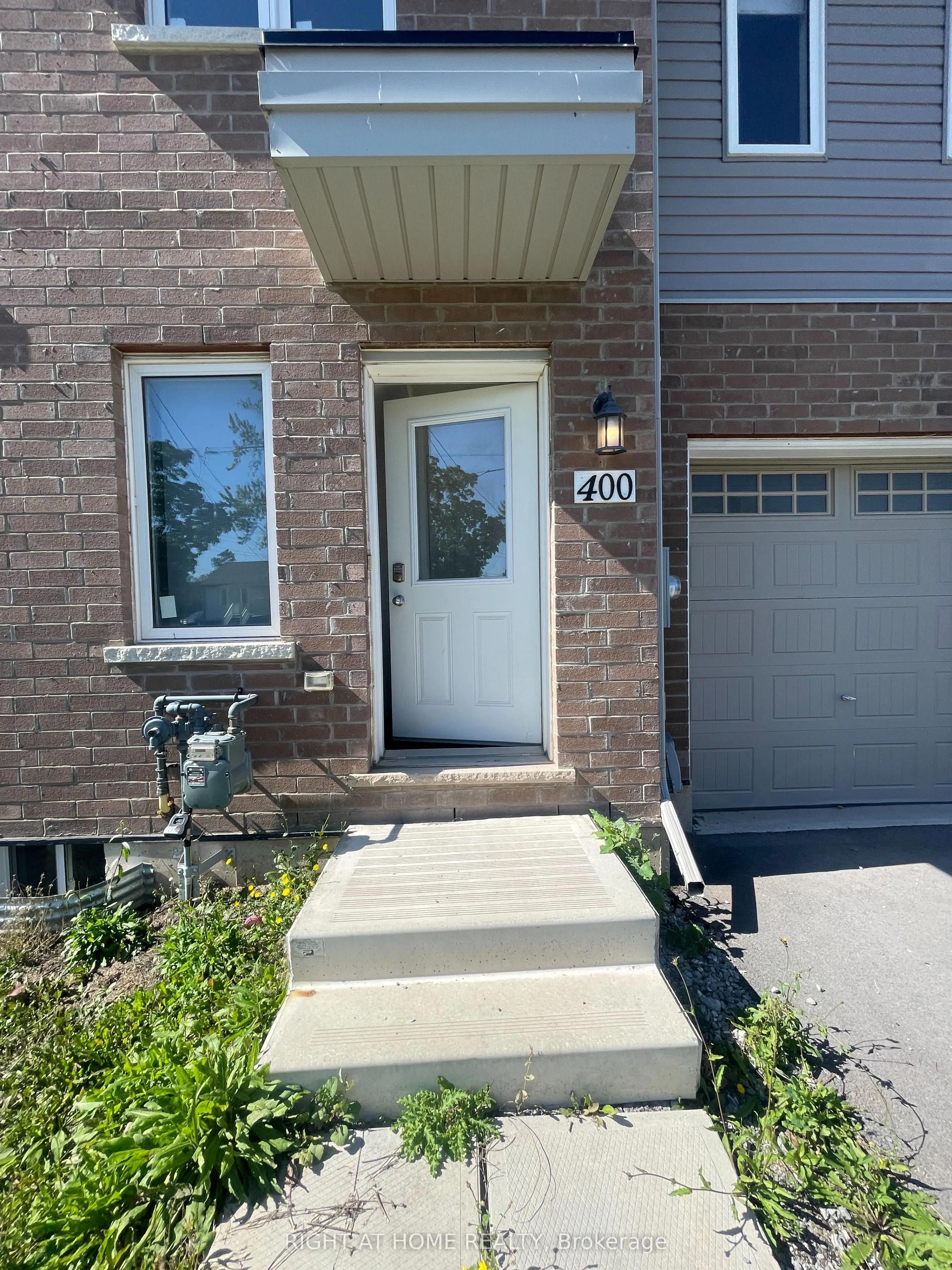 400 Alberta Street