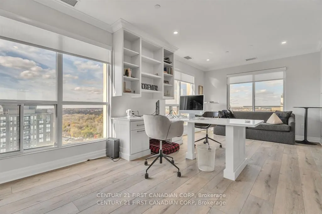 330 Ridout Street N, #2701/2704