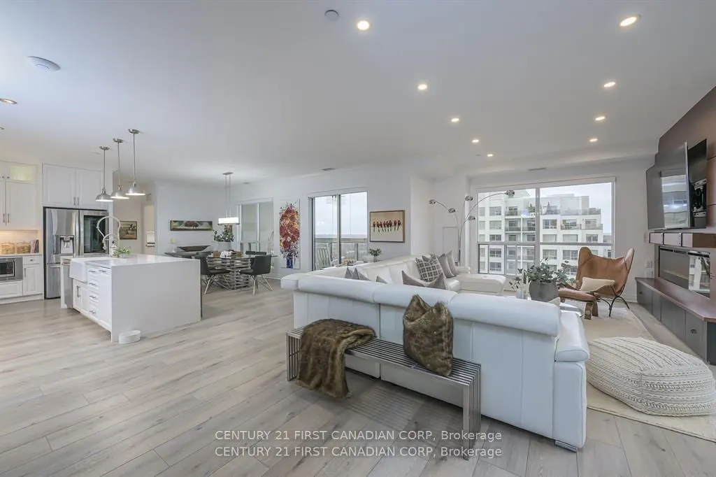 330 Ridout Street N, #2701/2704