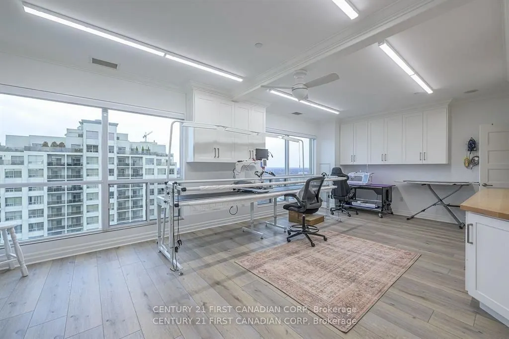330 Ridout Street N, #2701/2704