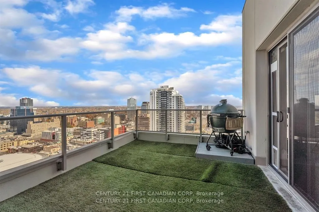 330 Ridout Street N, #2701/2704