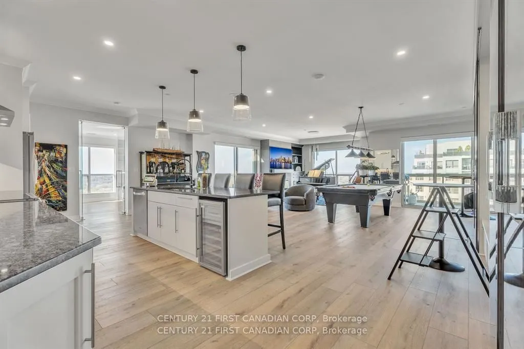 330 Ridout Street N, #2701/2704