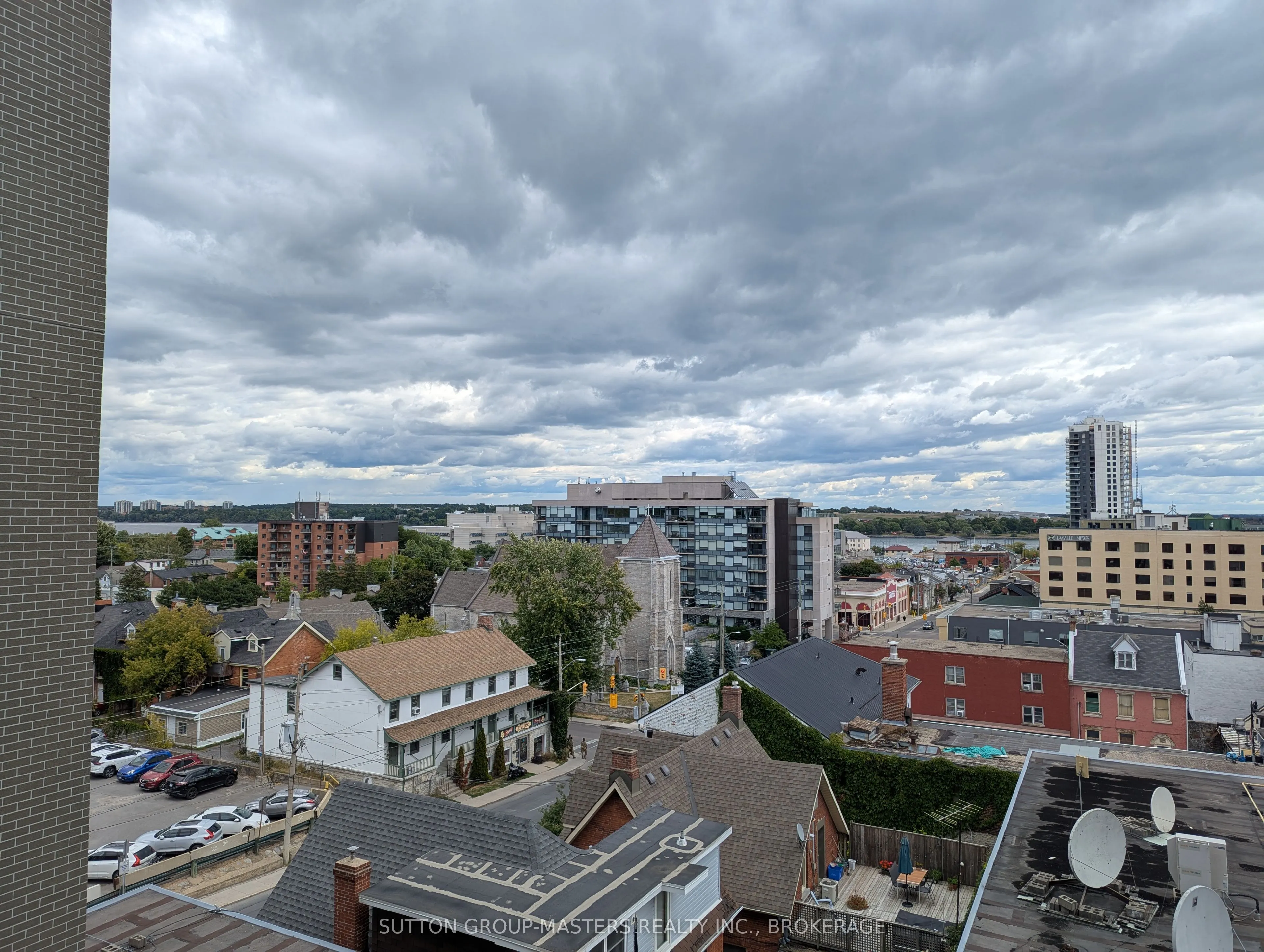 223 Princess Street, #618