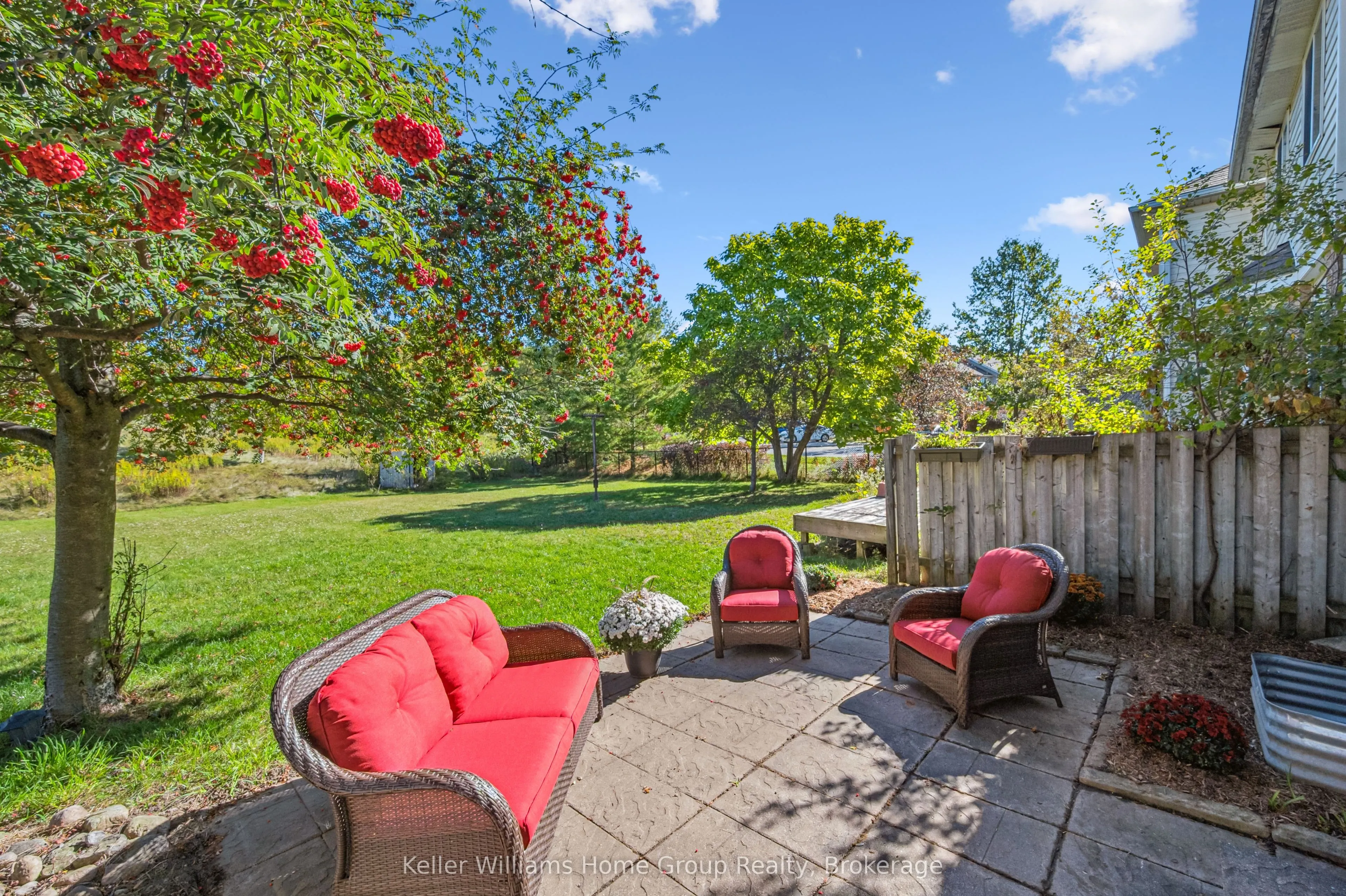 219 Terraview Crescent