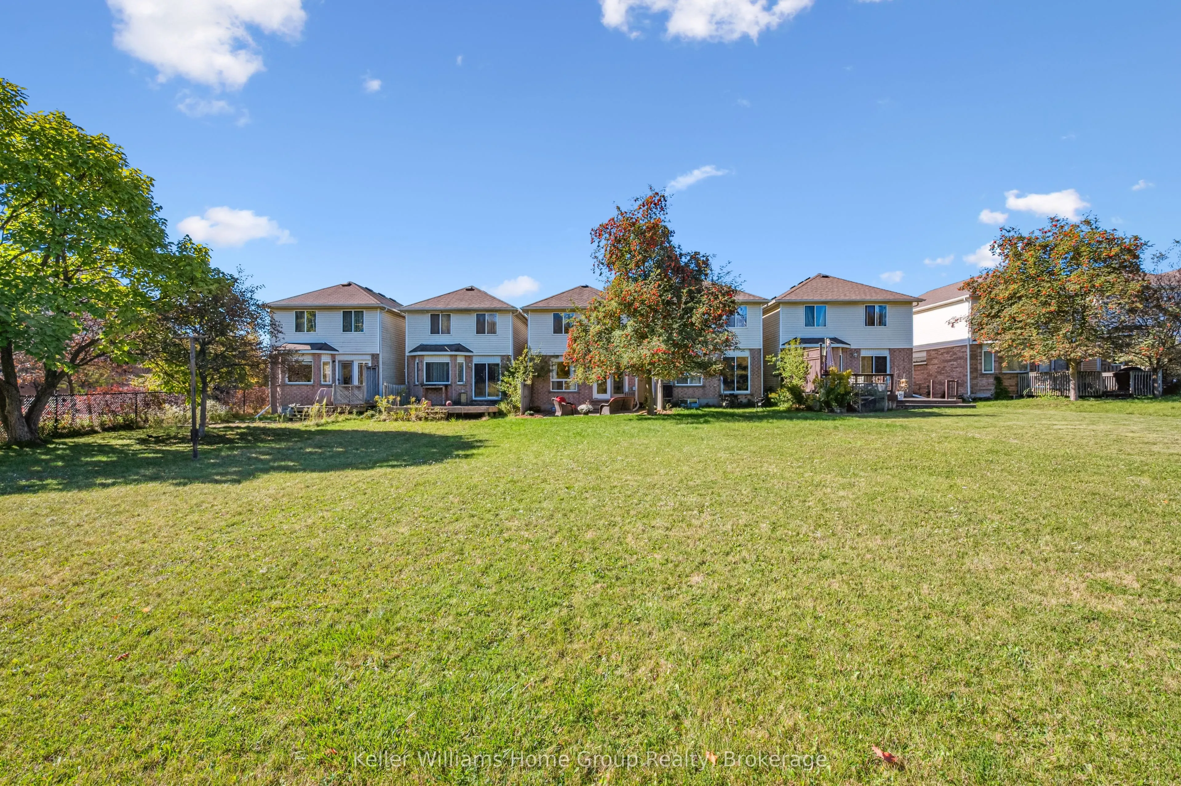 219 Terraview Crescent