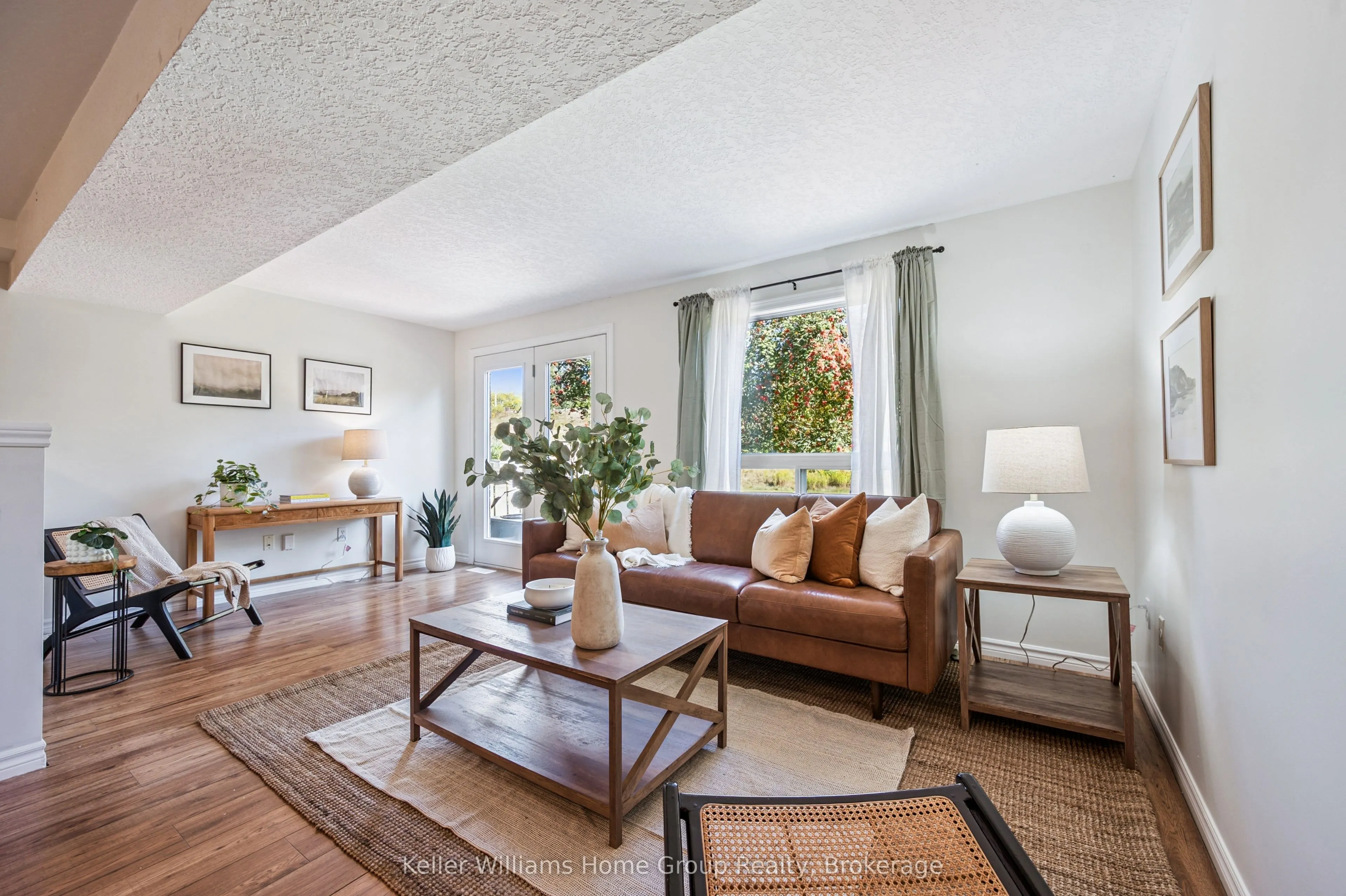 219 Terraview Crescent