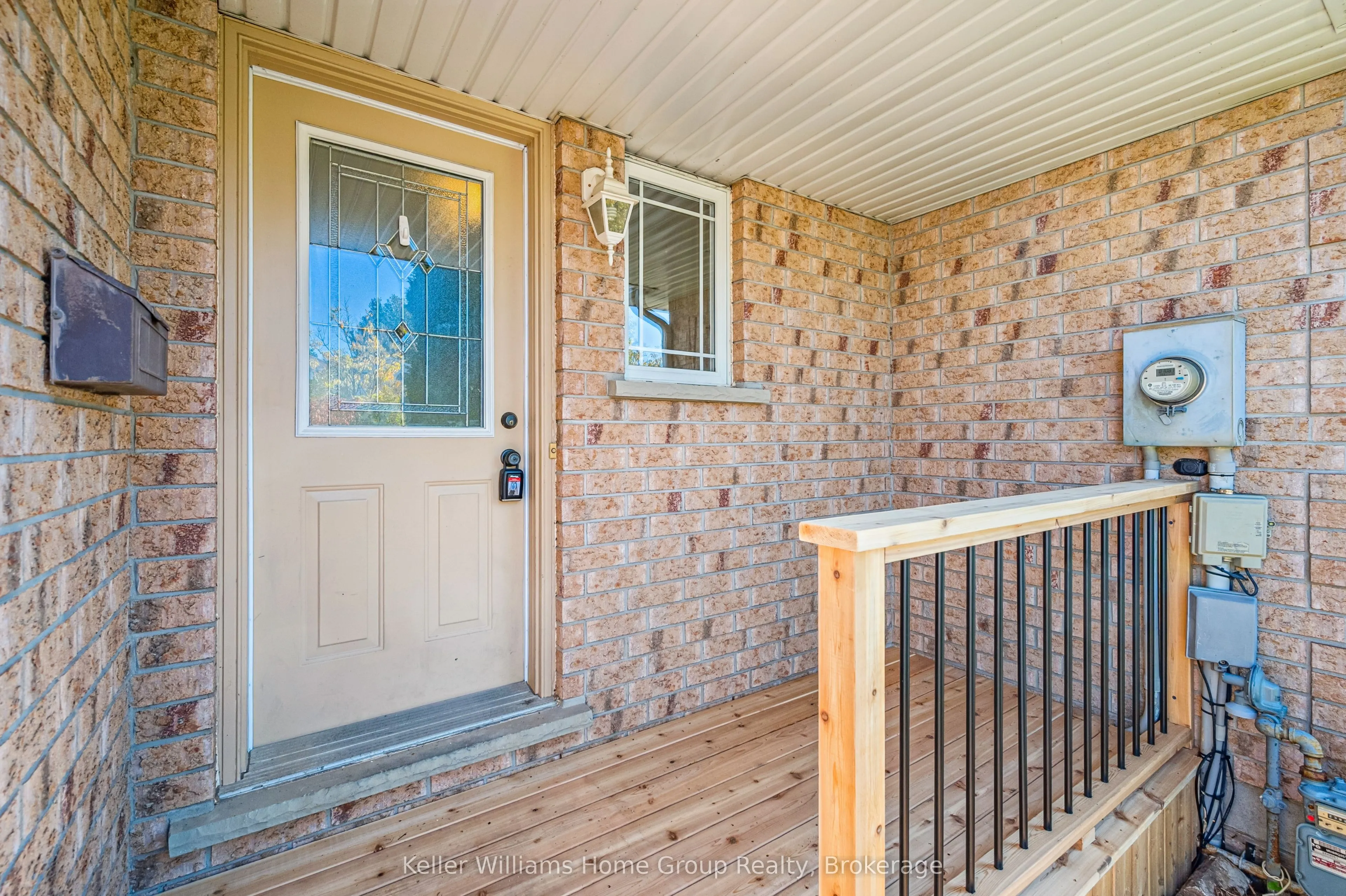 219 Terraview Crescent