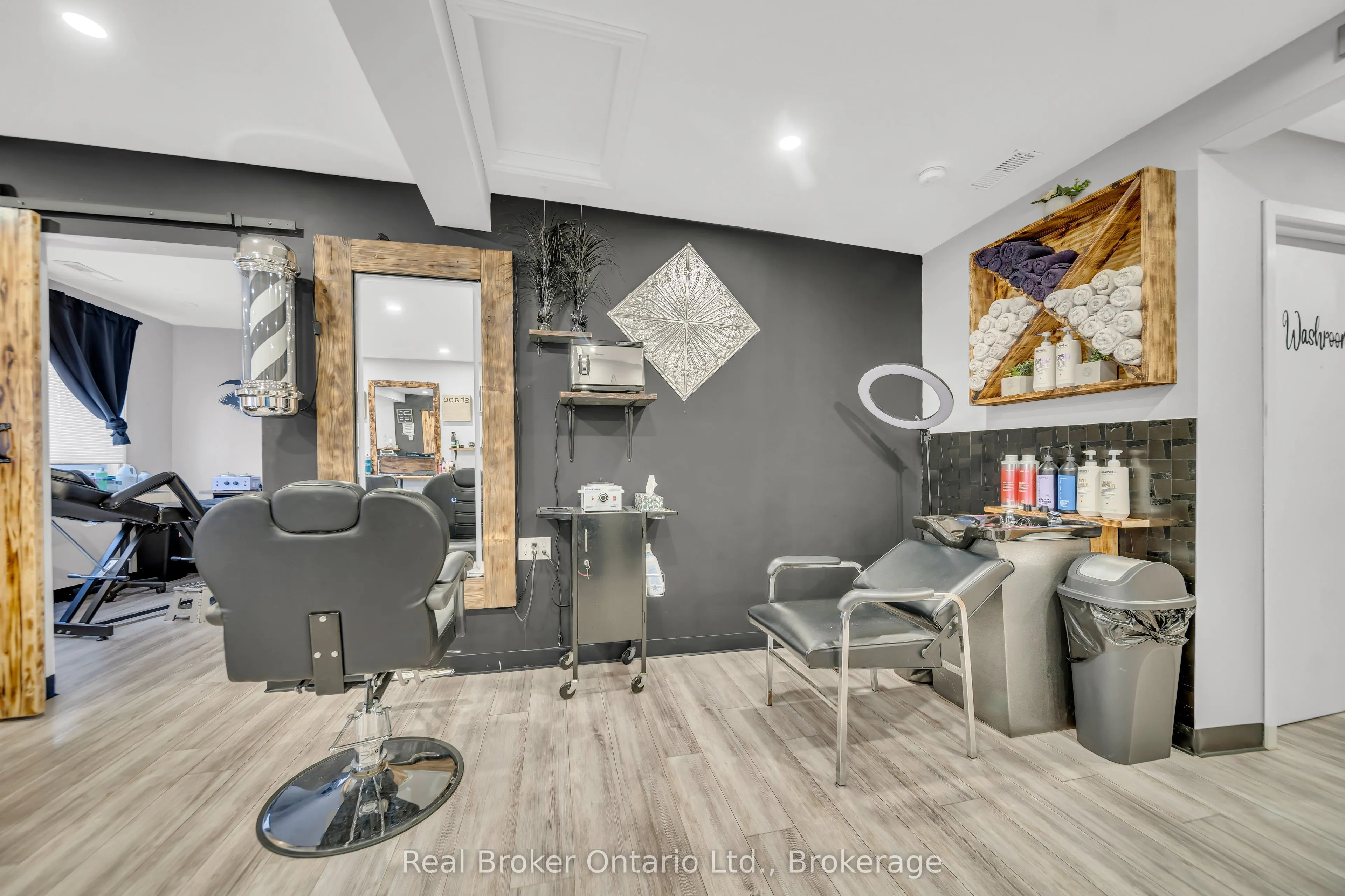 1302 Swan Street