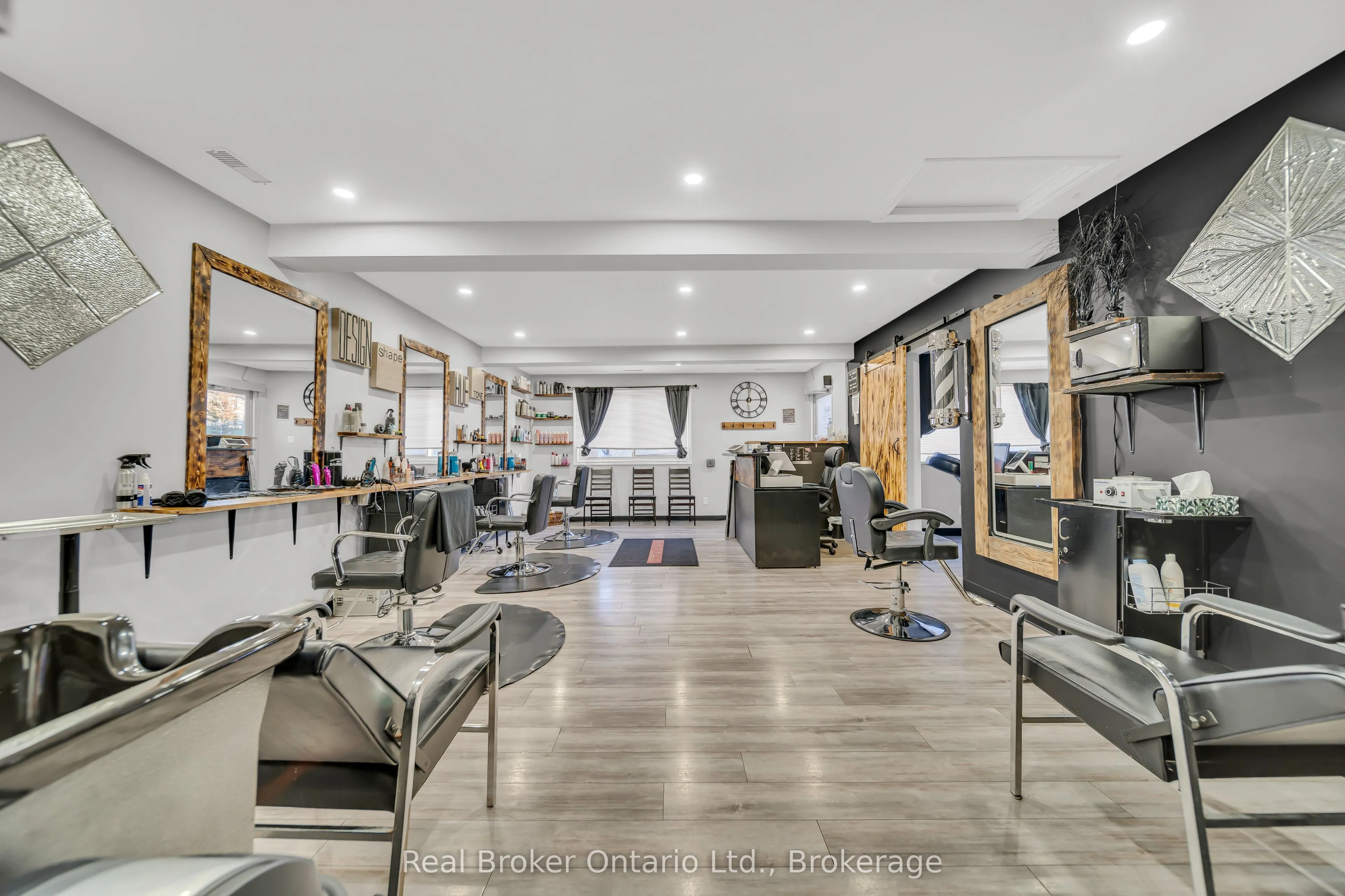 1302 Swan Street