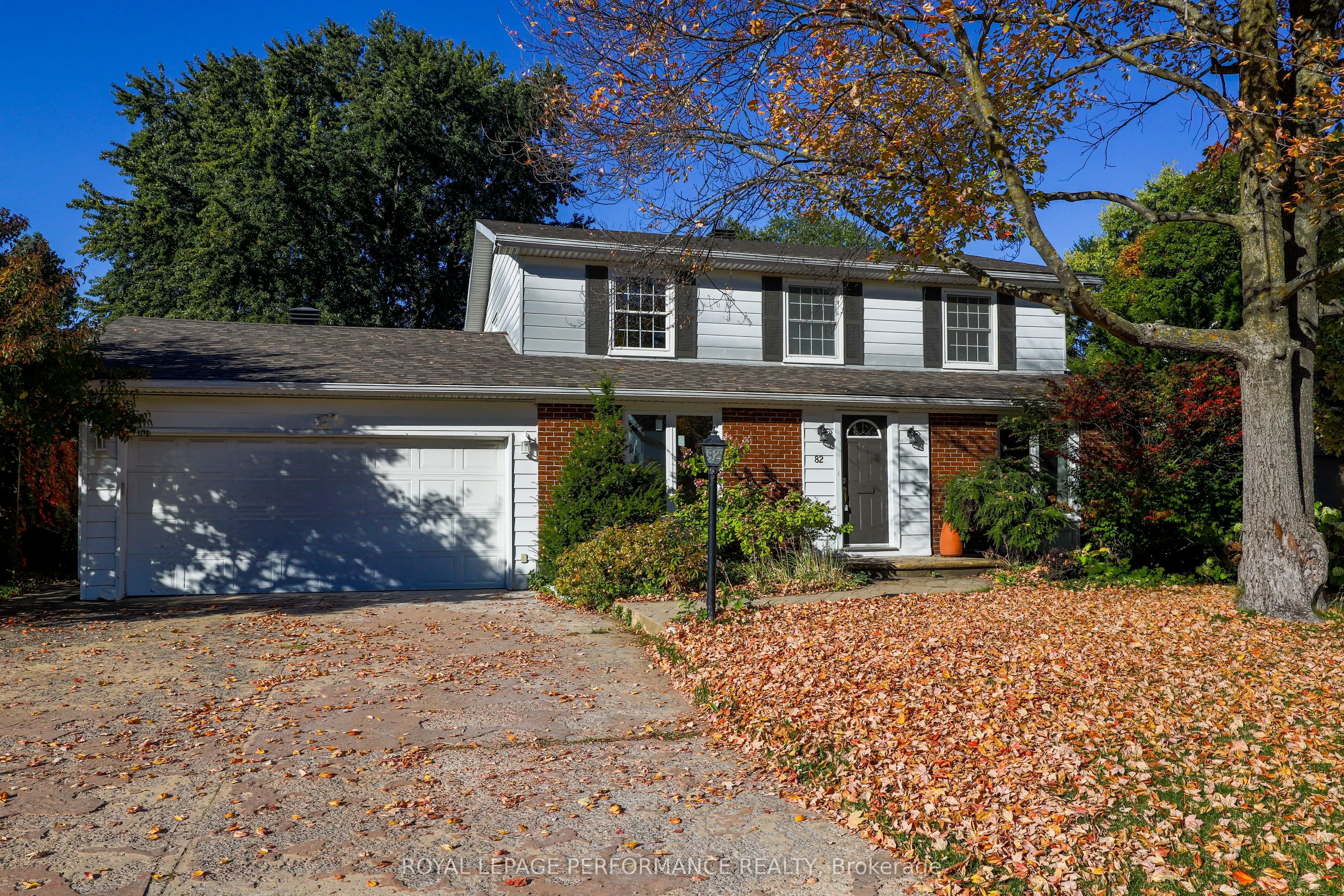 82 Queensline Drive
