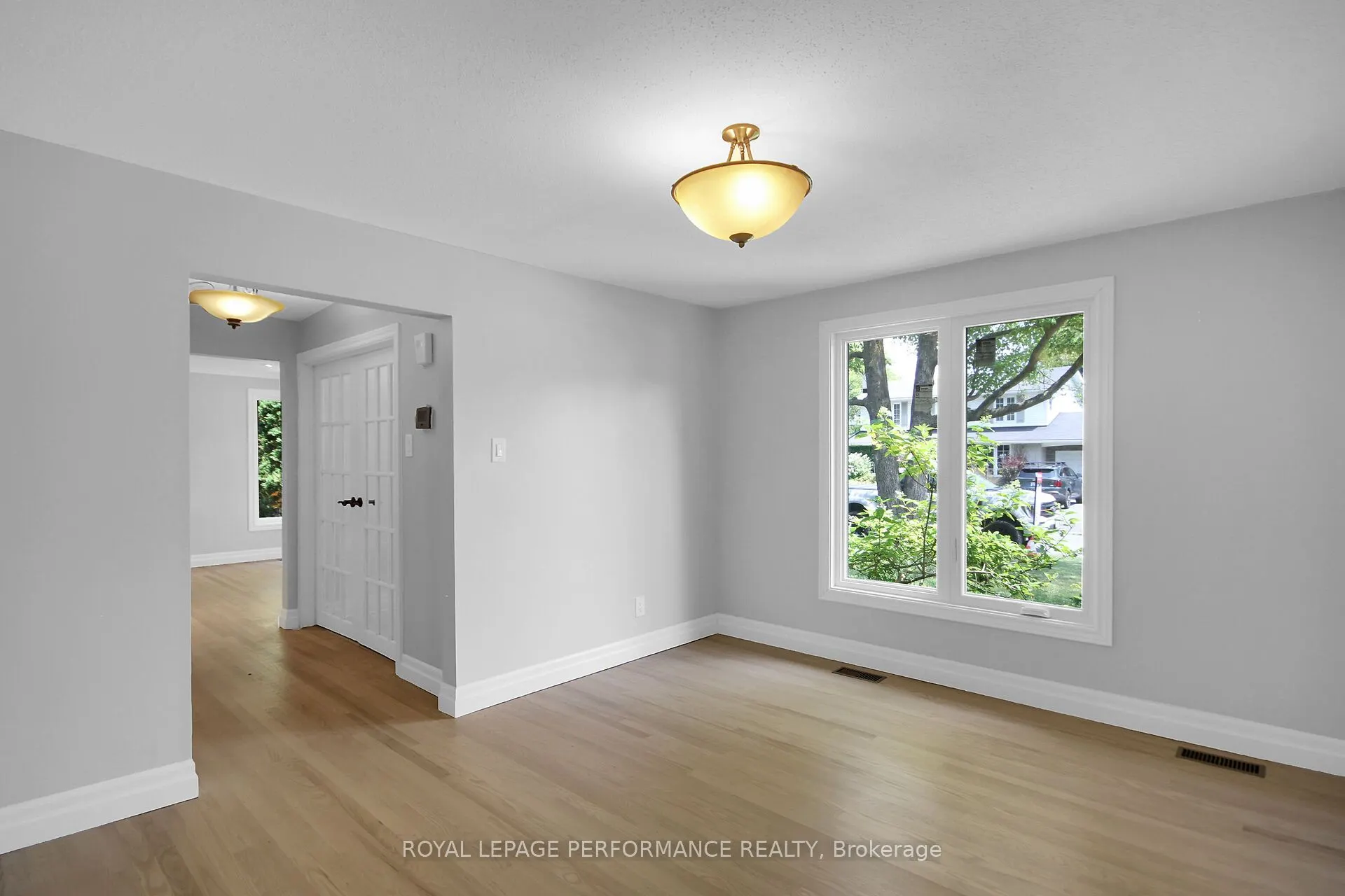 82 Queensline Drive