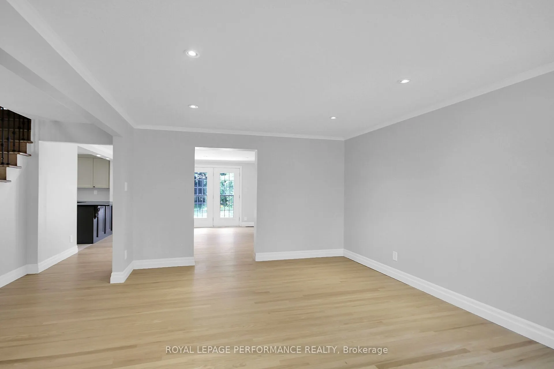 82 Queensline Drive