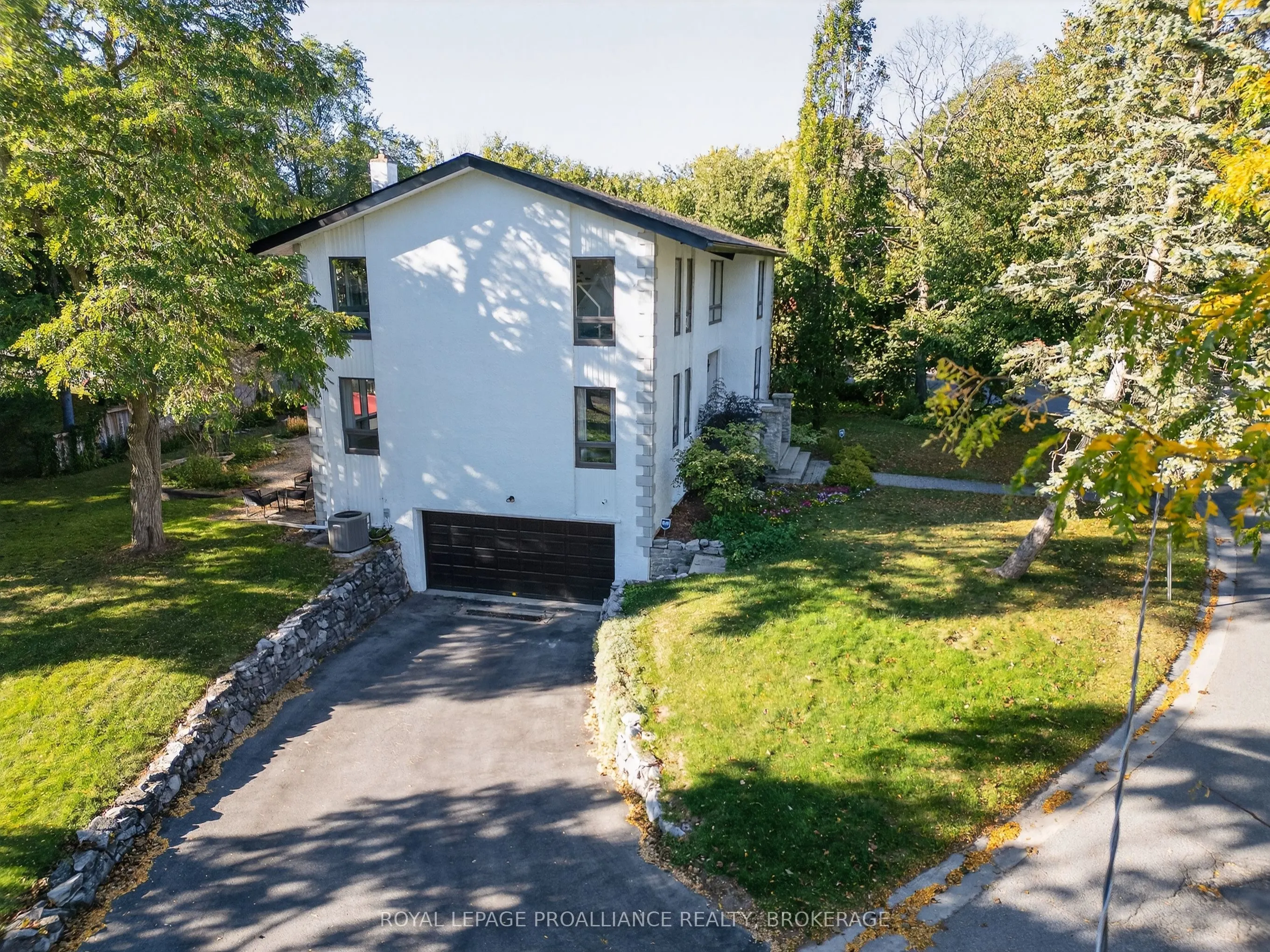 202 Alwington Place