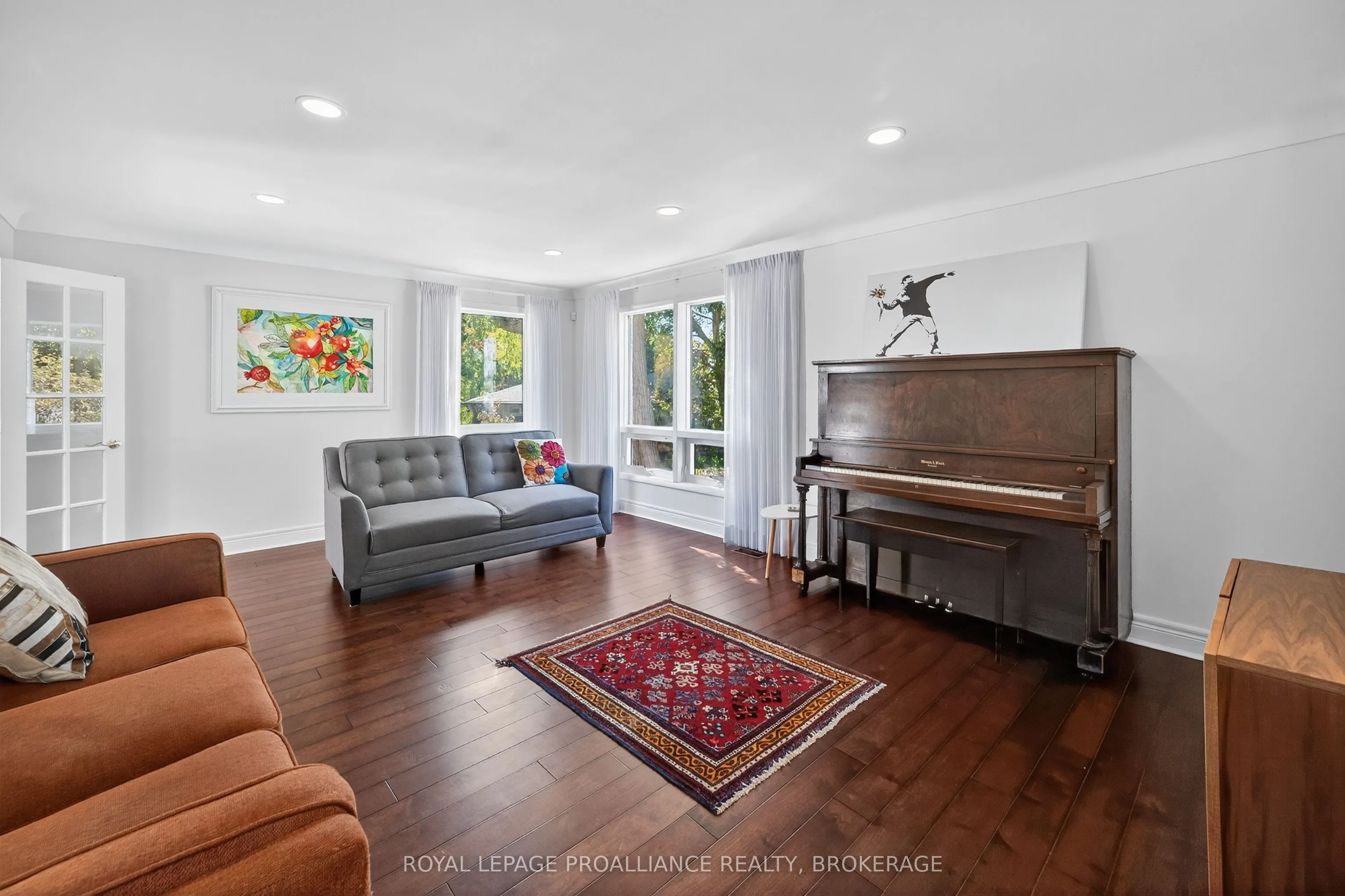 202 Alwington Place