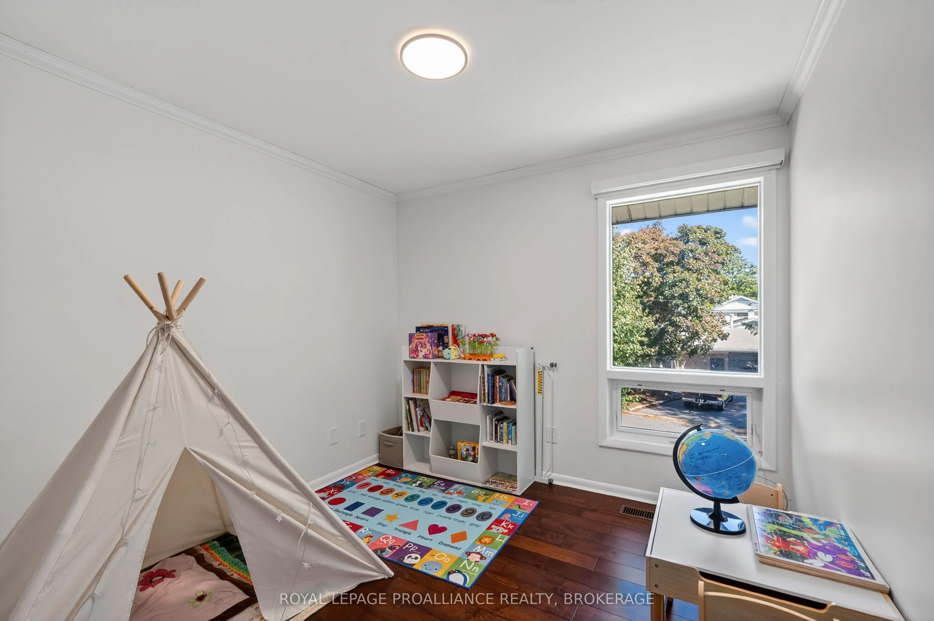 202 Alwington Place