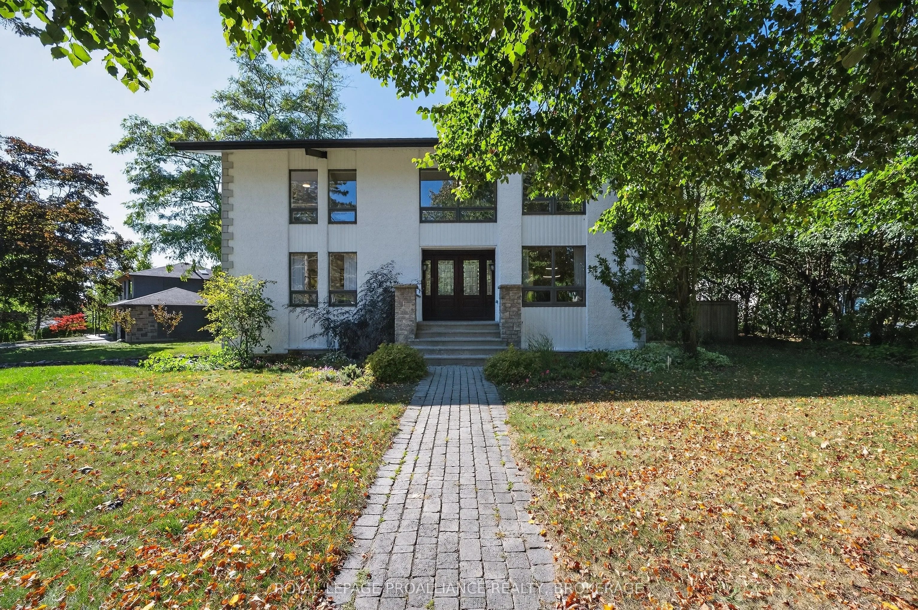 202 Alwington Place